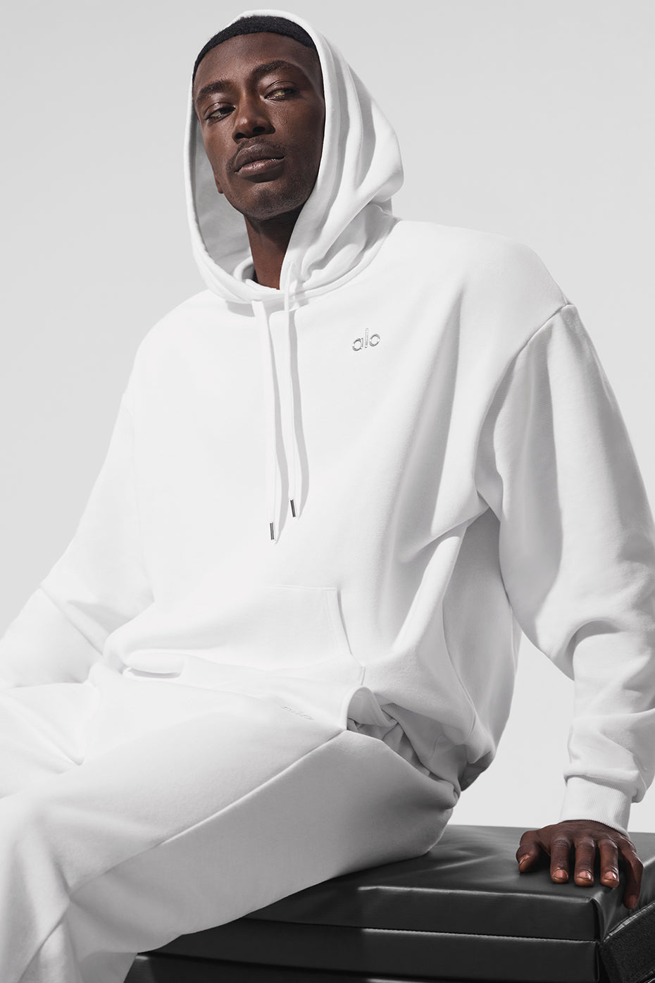 Alo Yoga Accolade Hoodie - White