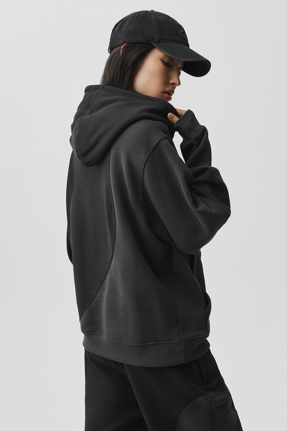 Alo Yoga Make Waves Hoodie - Vintage Black Tonal
