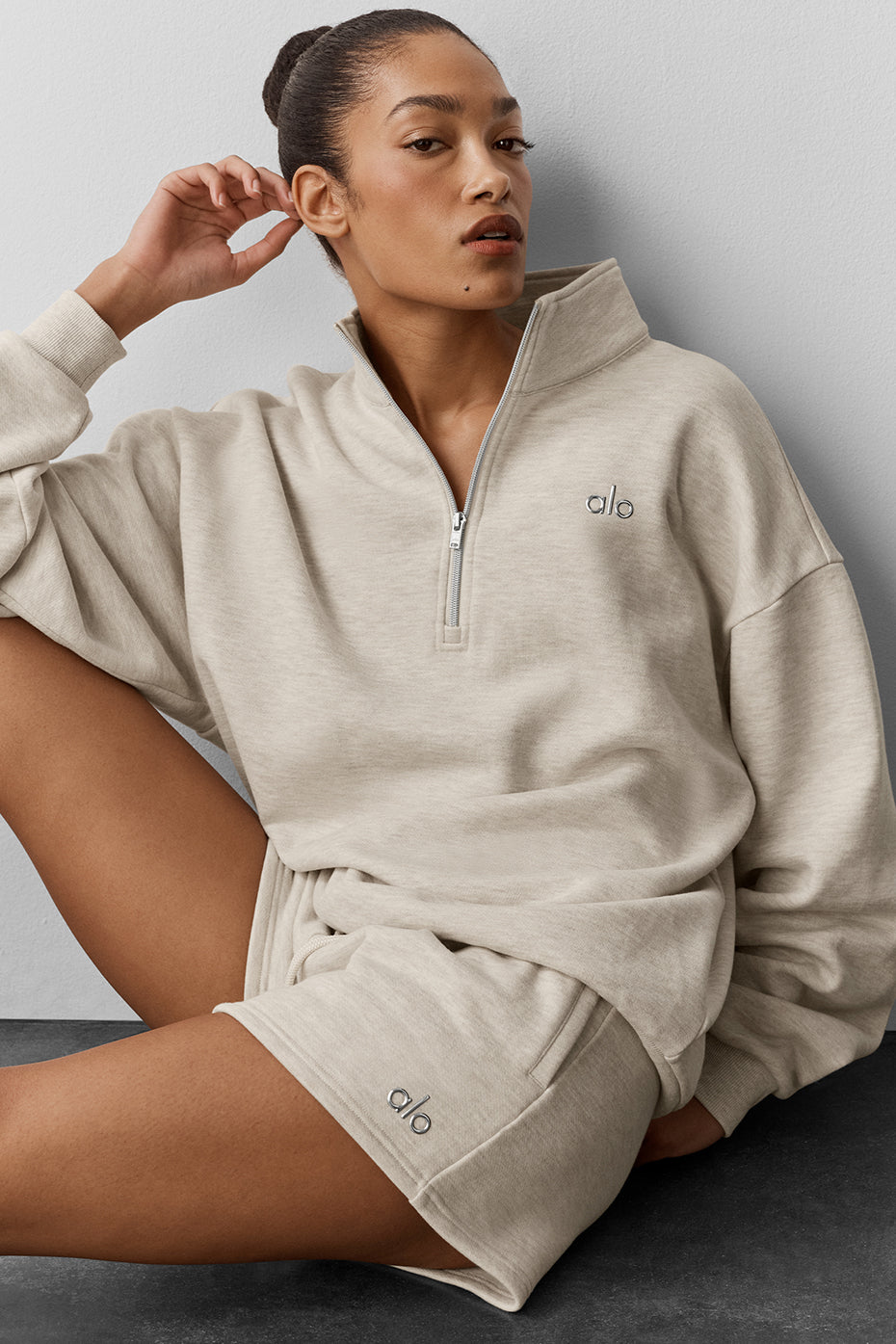 Alo Yoga Accolade 1/4 Zip Pullover - Oatmeal Heather