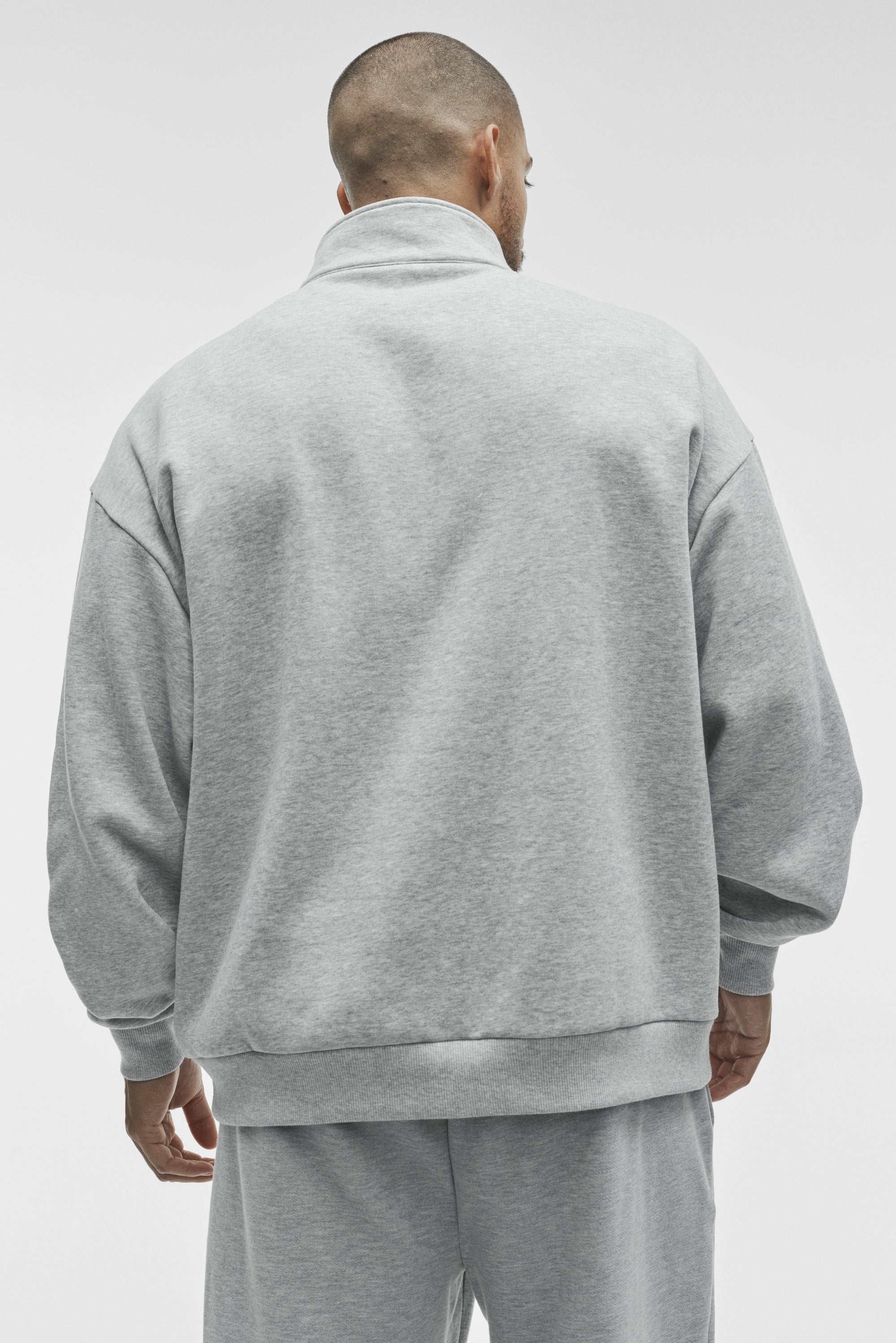Alo Yoga Accolade 1/4 Zip Pullover - Athletic Heather Grey