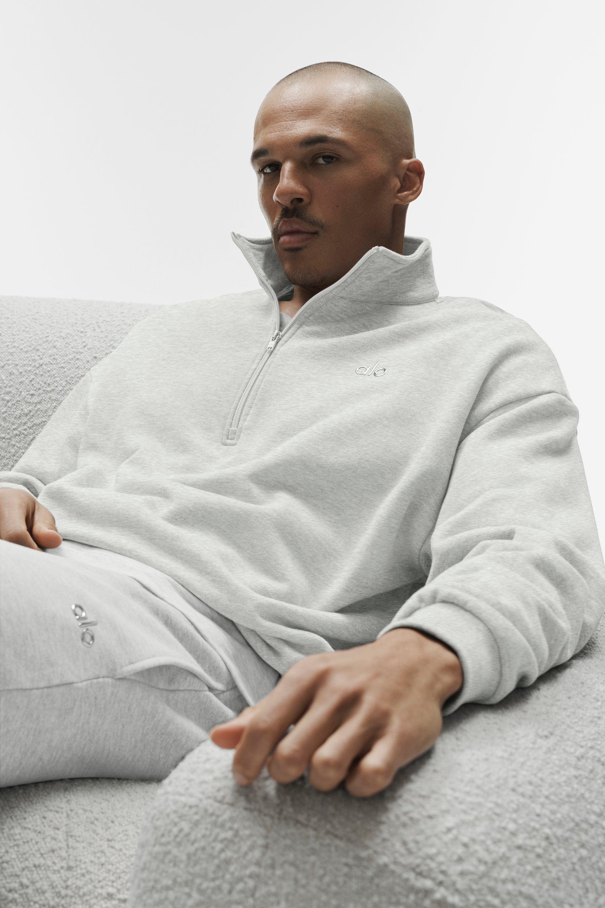 Alo Yoga Accolade 1/4 Zip Pullover - White Heather