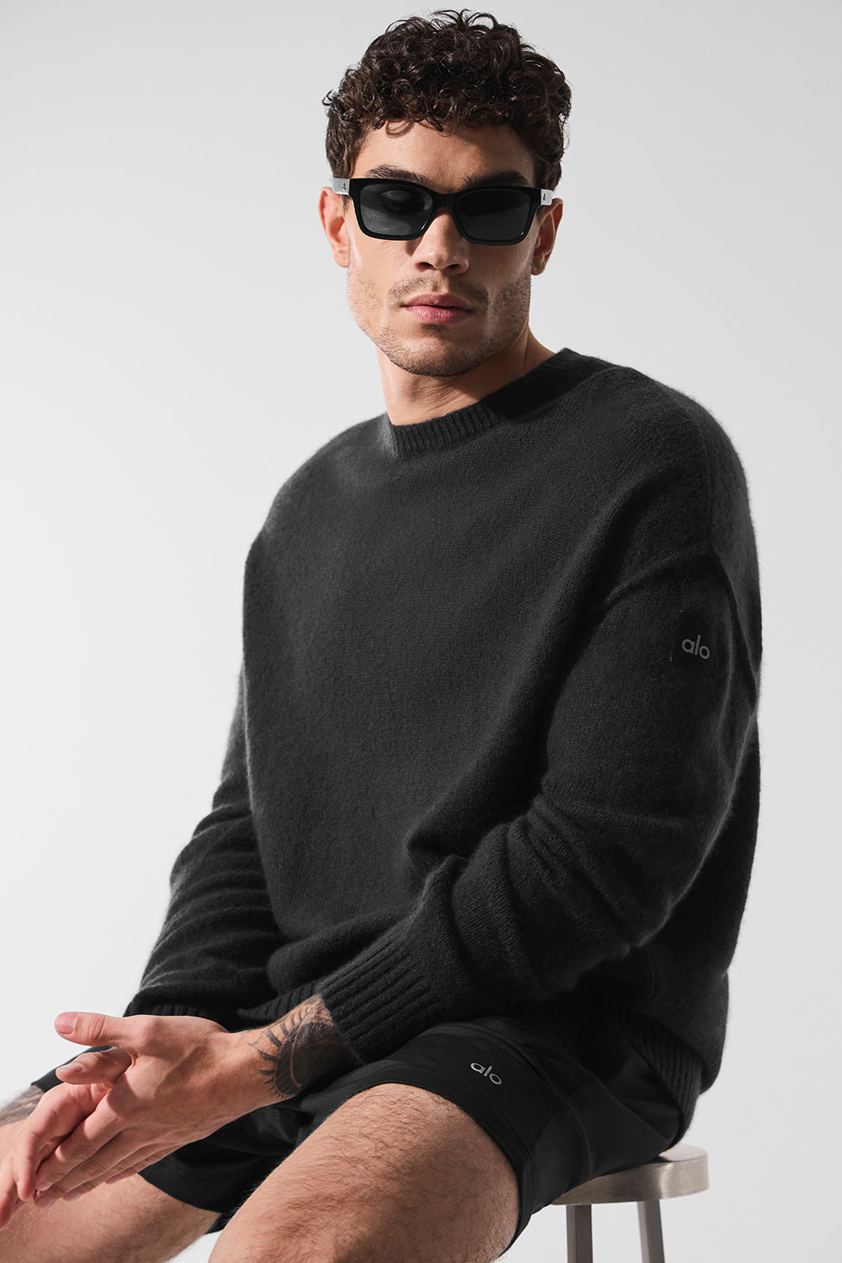 Alo Yoga Unisex Wool Cashmere New Class Crewneck Sweater - Black