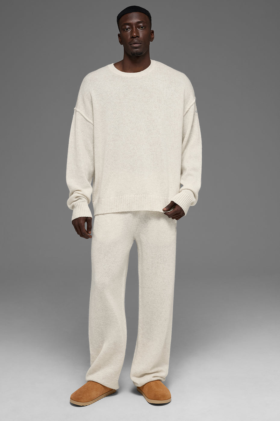 Alo Yoga Unisex Wool Cashmere New Class Crewneck Sweater - Bone Heather