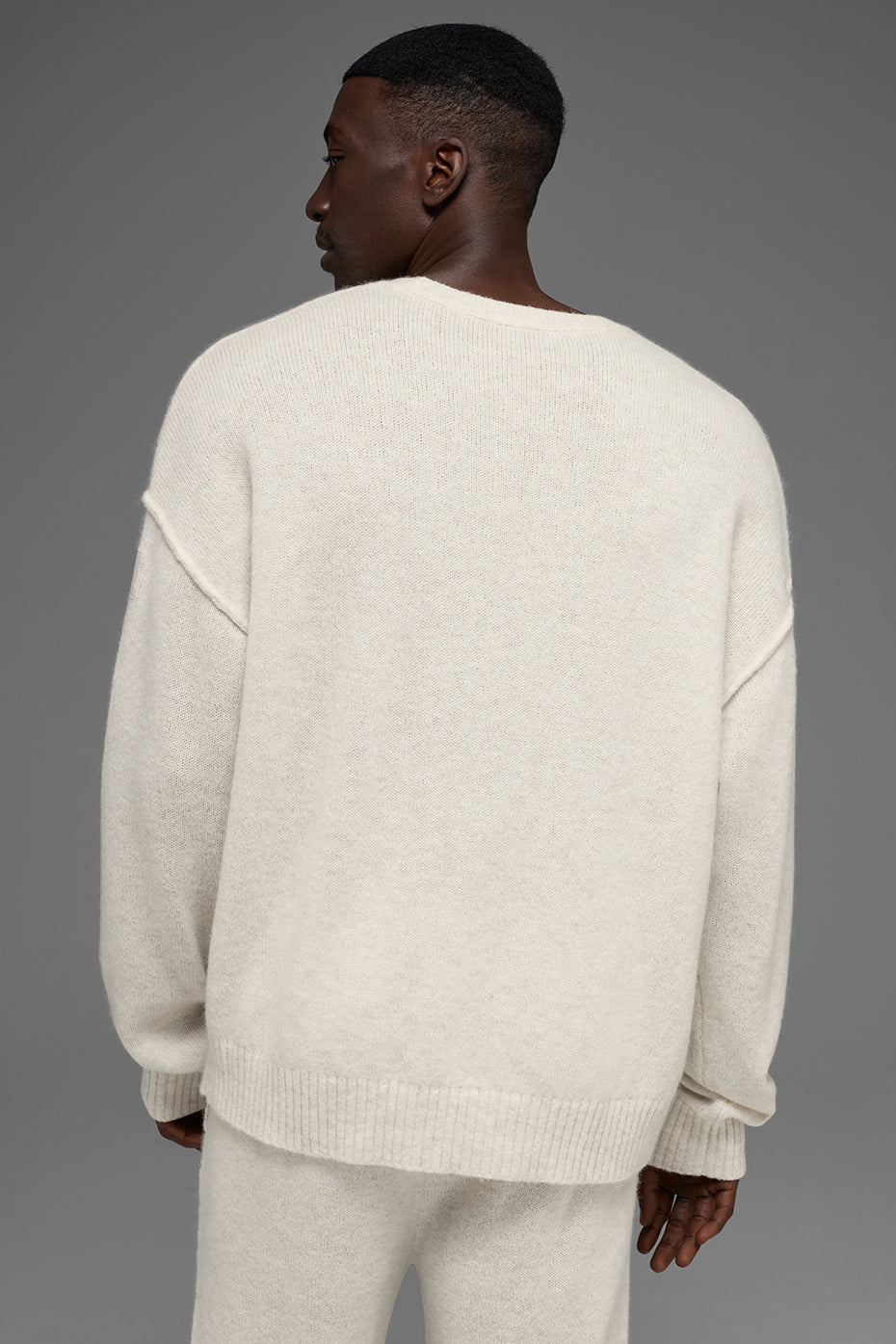 Alo Yoga Unisex Wool Cashmere New Class Crewneck Sweater - Bone Heather