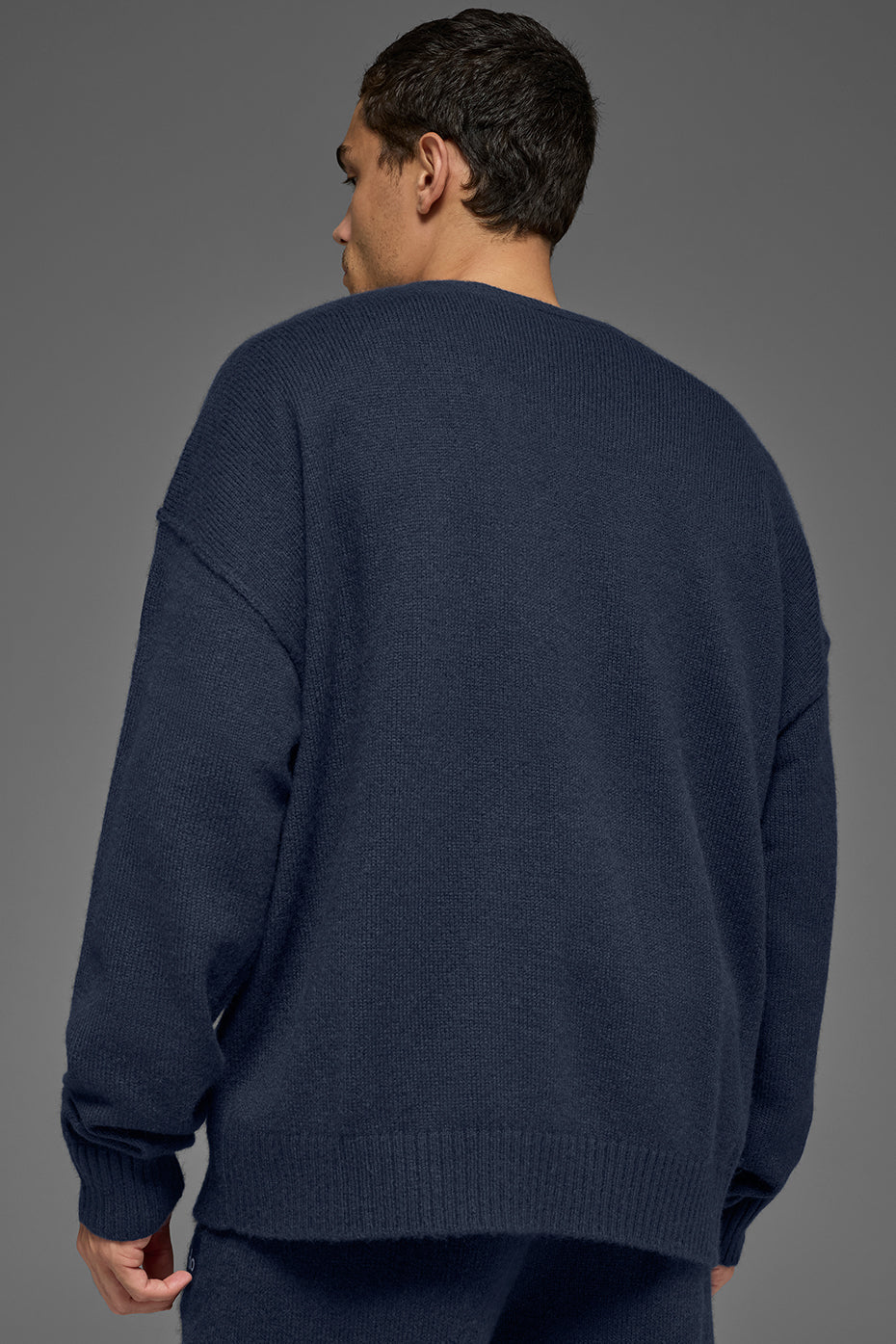 Alo Yoga Unisex Wool Cashmere New Class Crewneck Sweater - Navy