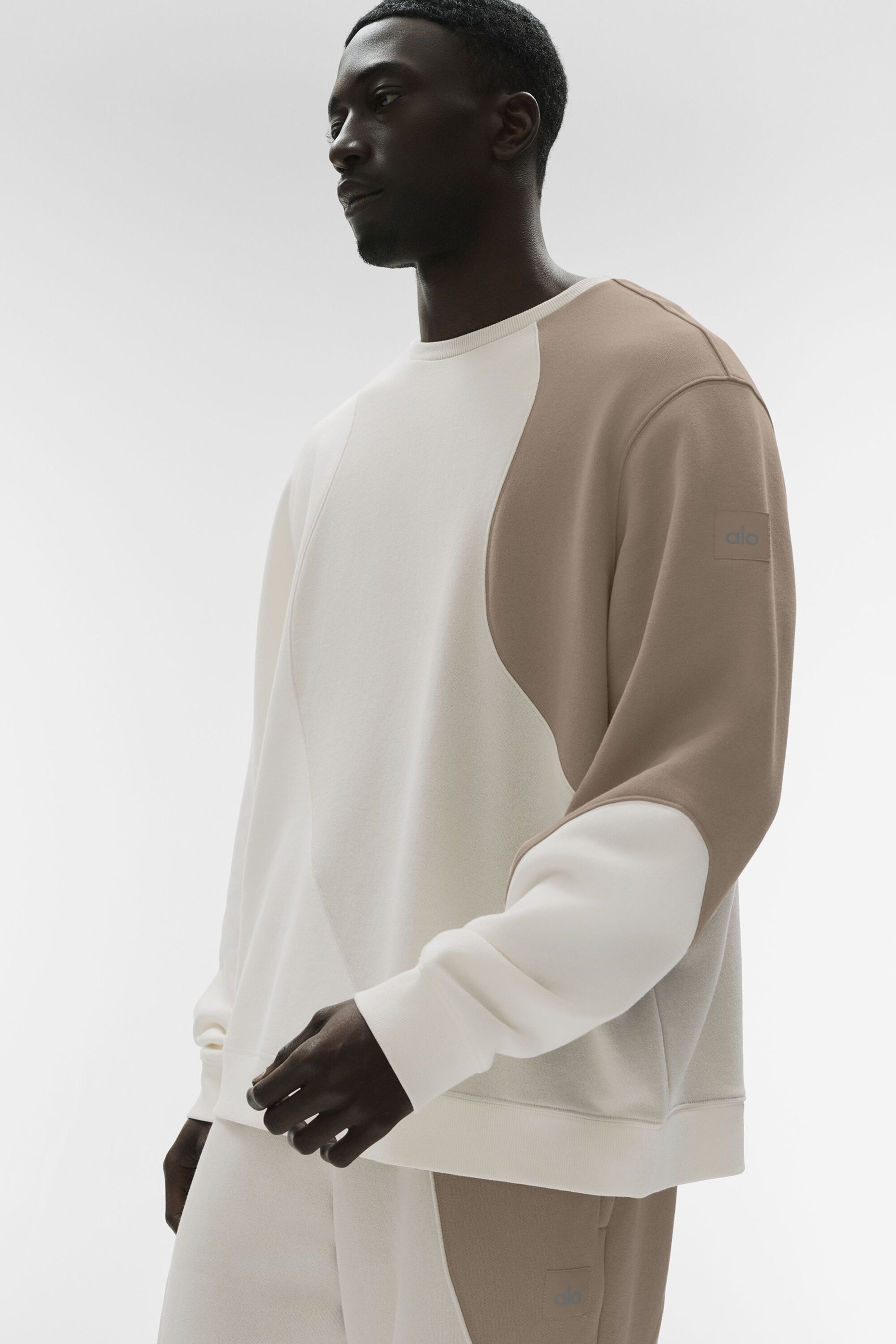 Alo Yoga Make Waves Crew Neck Pullover - Ivory/Bone/Gravel