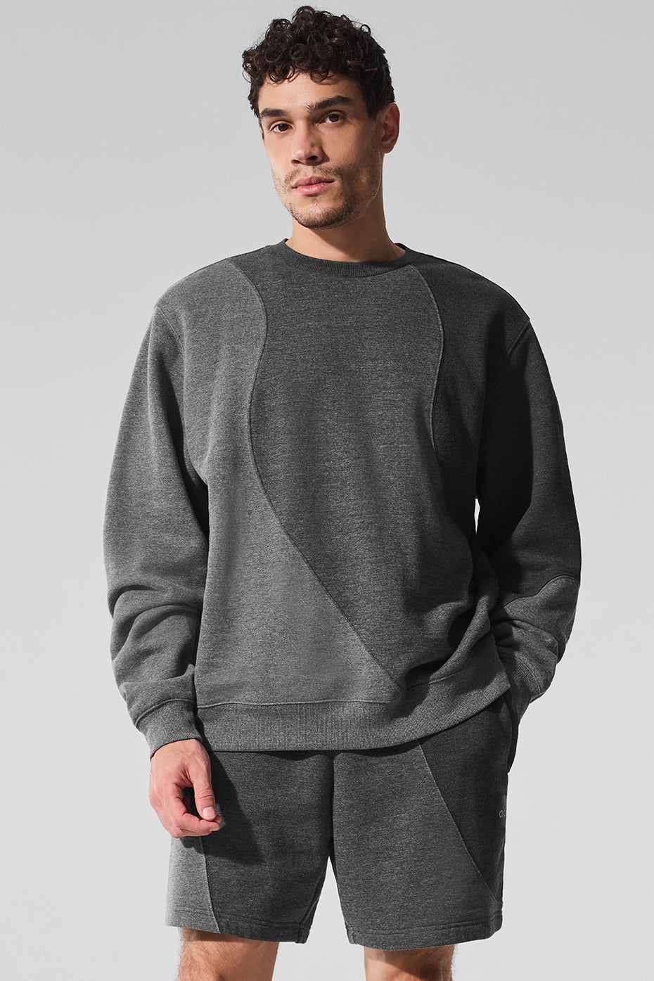 Alo Yoga Make Waves Crew Neck Pullover - Dark Heather Grey Tonal