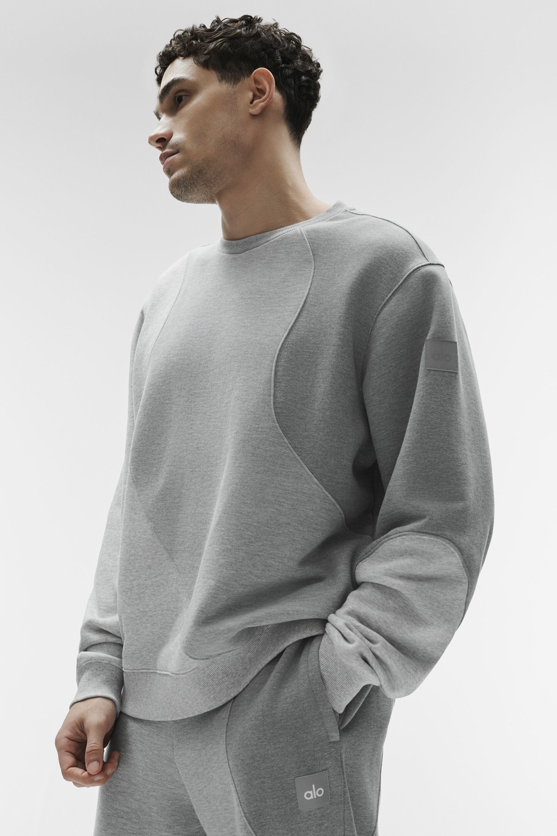 Alo Yoga Make Waves Crew Neck Pullover - Athletic Heather Grey Tonal