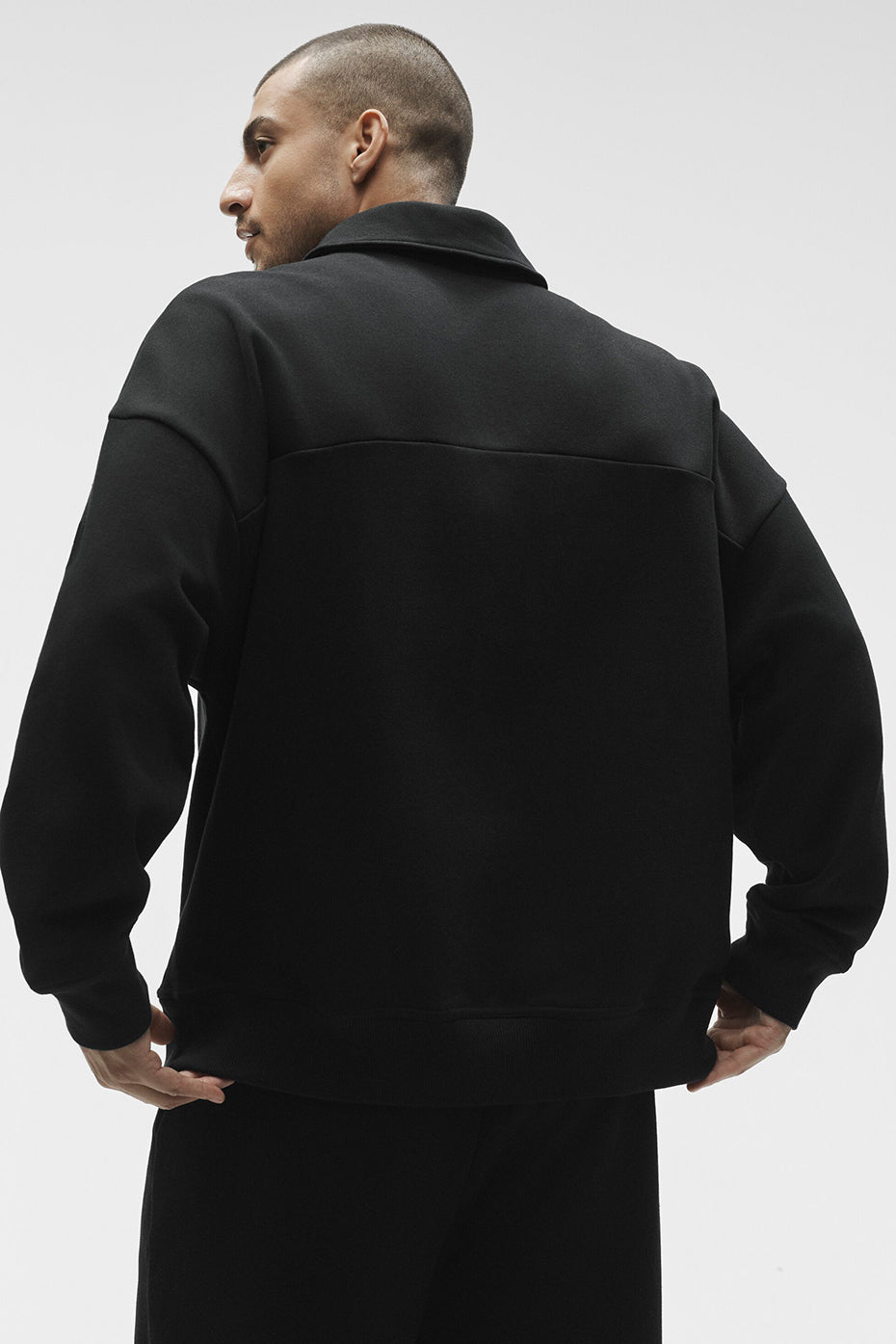 Alo Yoga Take It Easy Long Sleeve Henley Pullover - Black