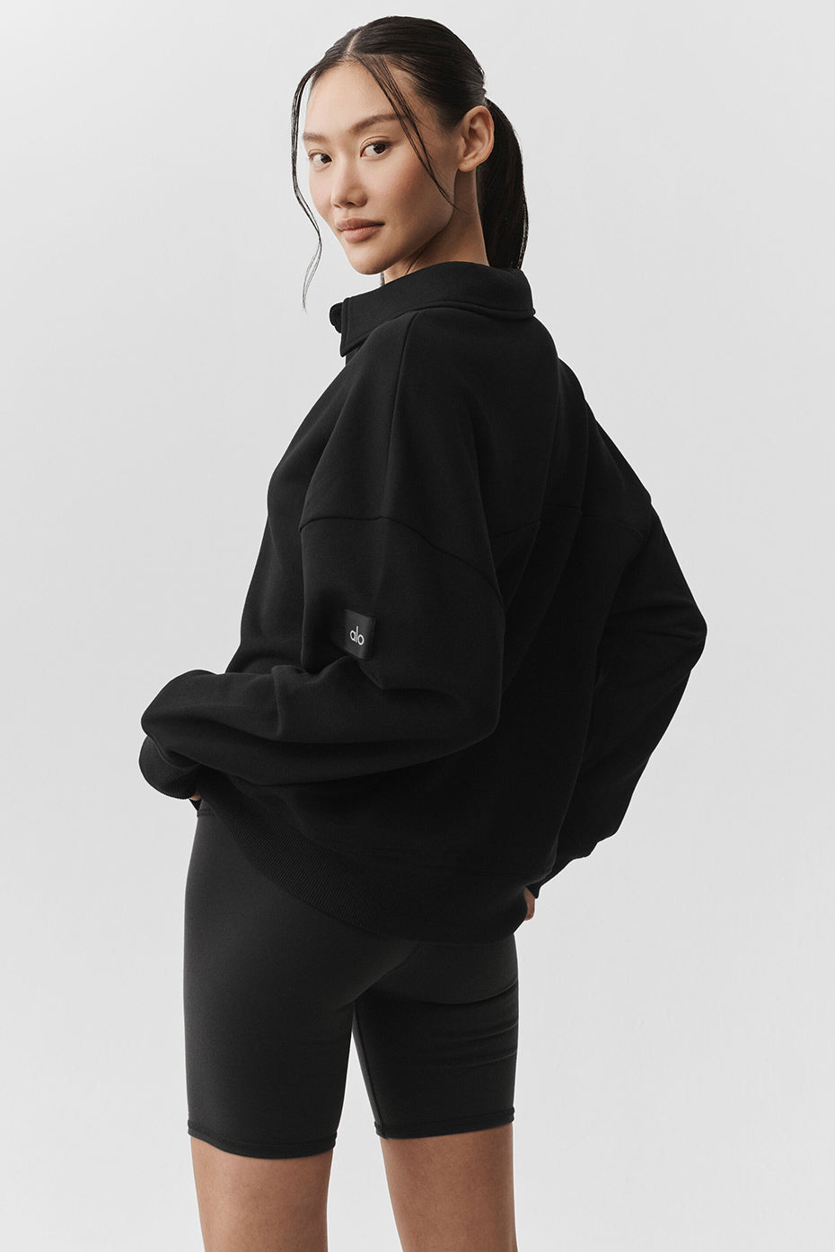 Alo Yoga Take It Easy Long Sleeve Henley Pullover - Black