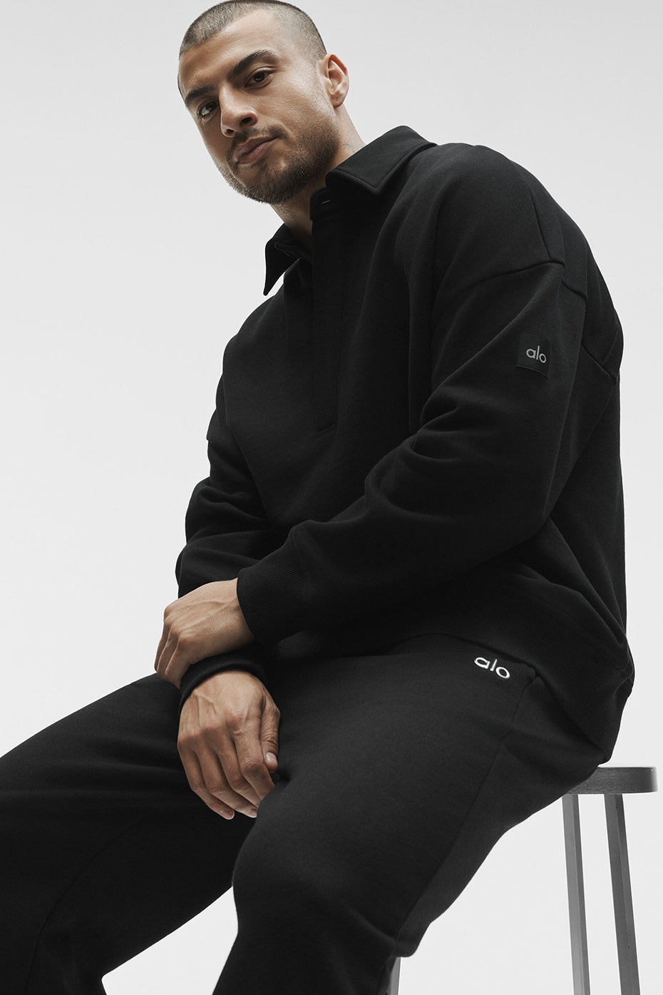 Alo Yoga Take It Easy Long Sleeve Henley Pullover - Black