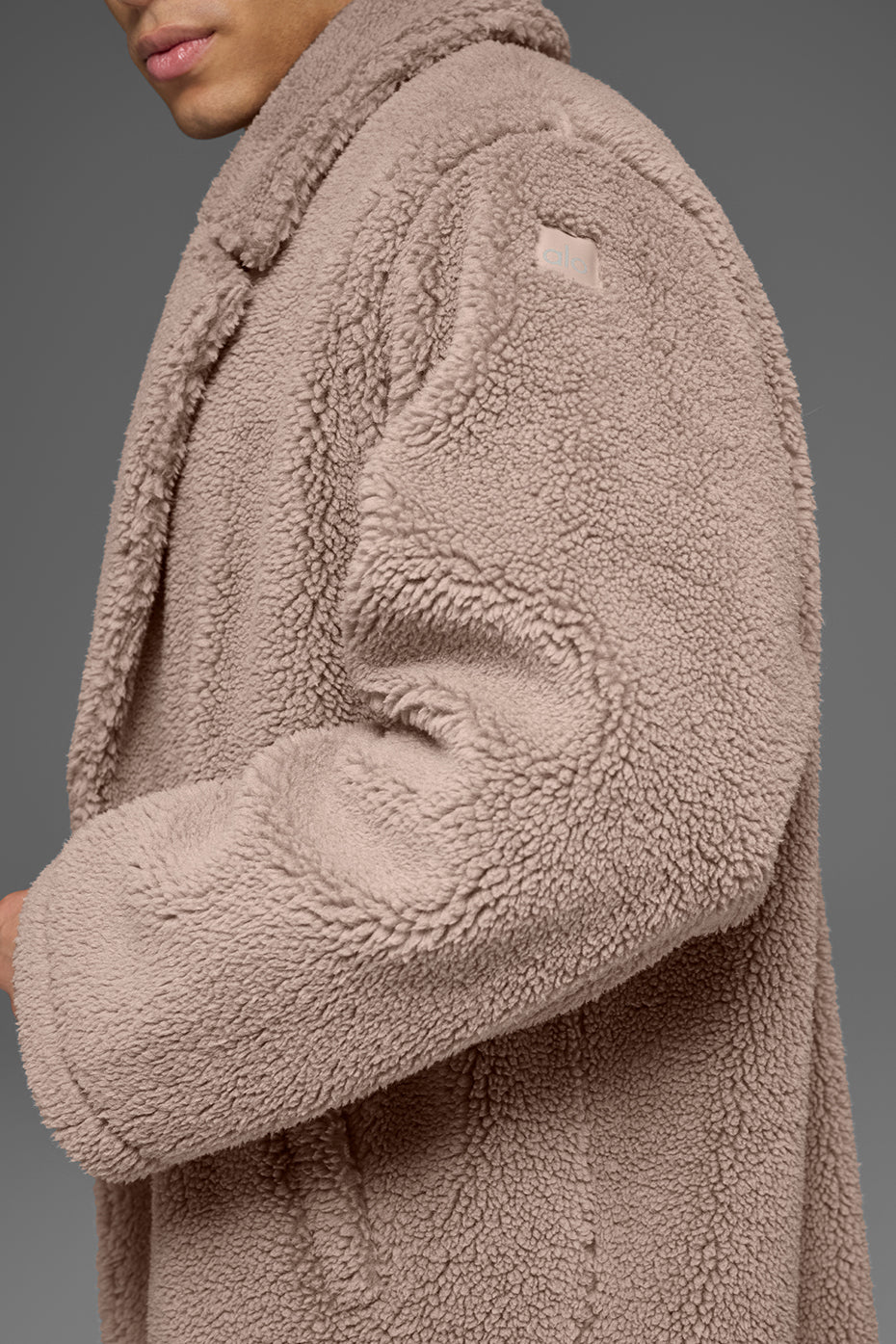 Alo Yoga Oversized Sherpa Trench - Chai Latte