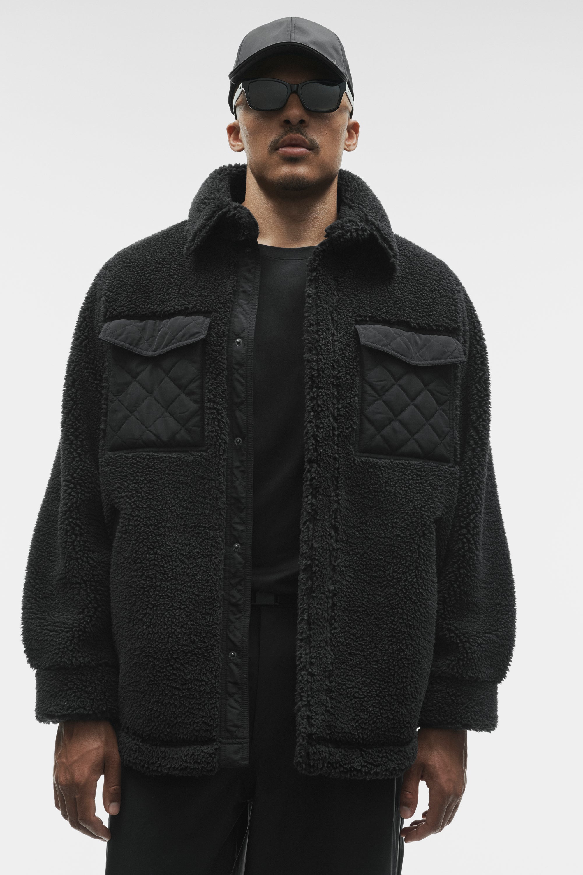 Alo Yoga Sherpa Edge Shacket - Black