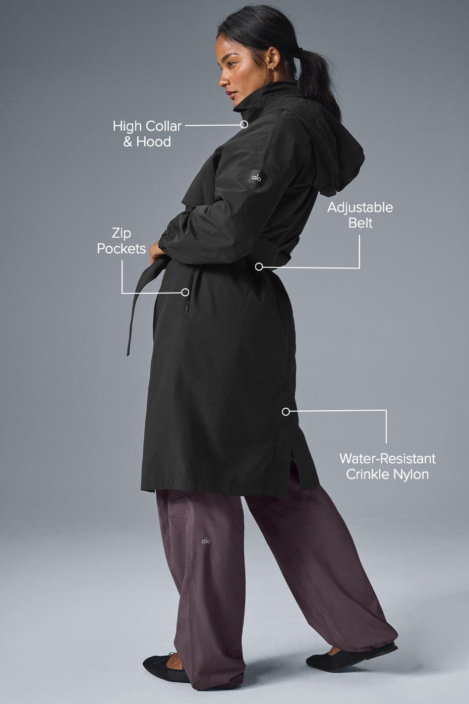 Alo Yoga Crinkle On The Move Trench - Black