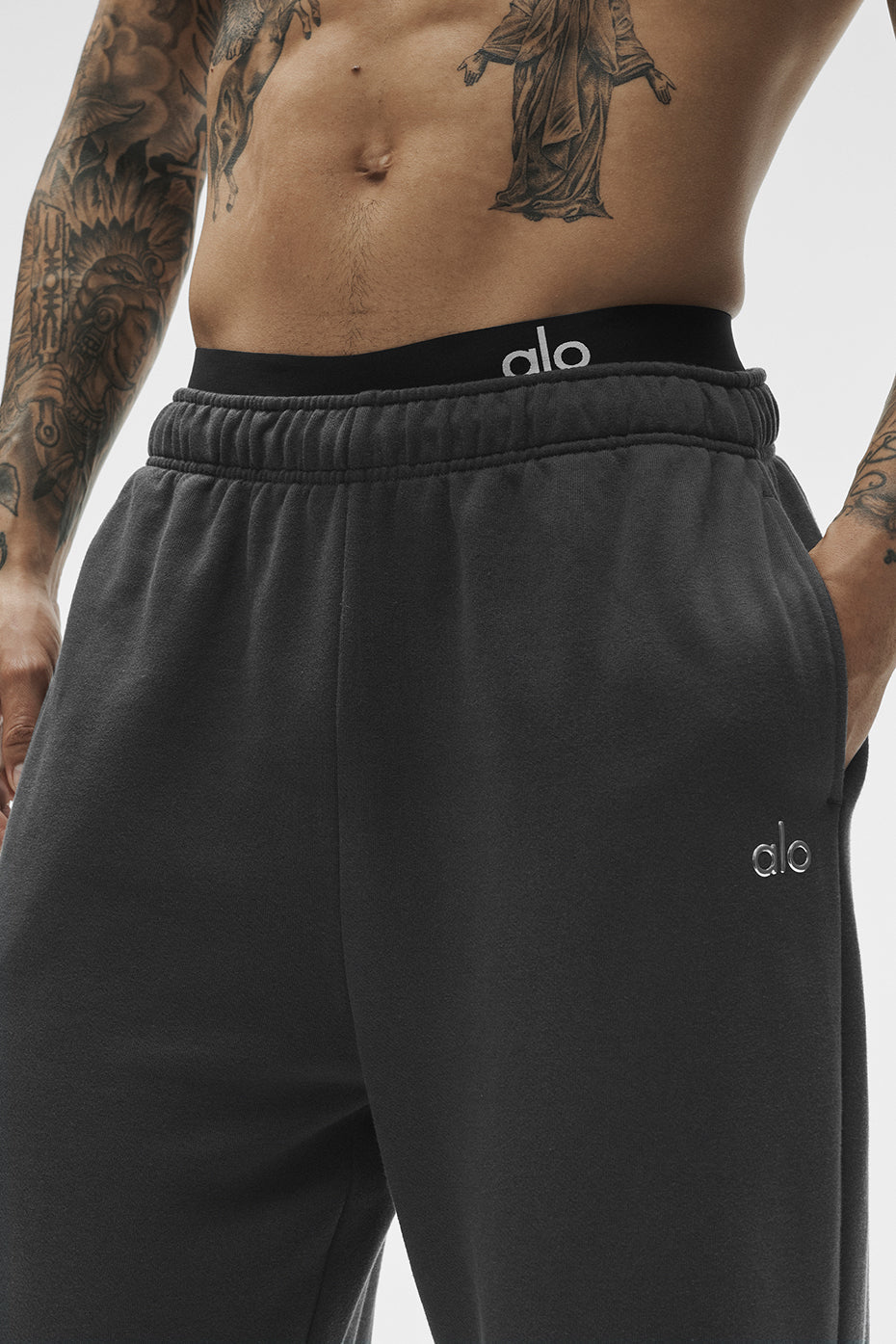 Alo Yoga Accolade Straight Leg Sweatpant - Anthracite