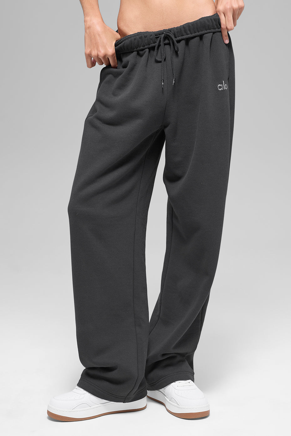 Alo Yoga Accolade Straight Leg Sweatpant - Anthracite