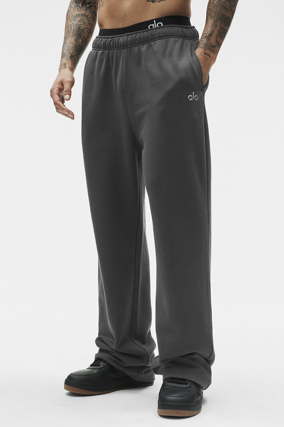 Alo Yoga Accolade Straight Leg Sweatpant - Anthracite