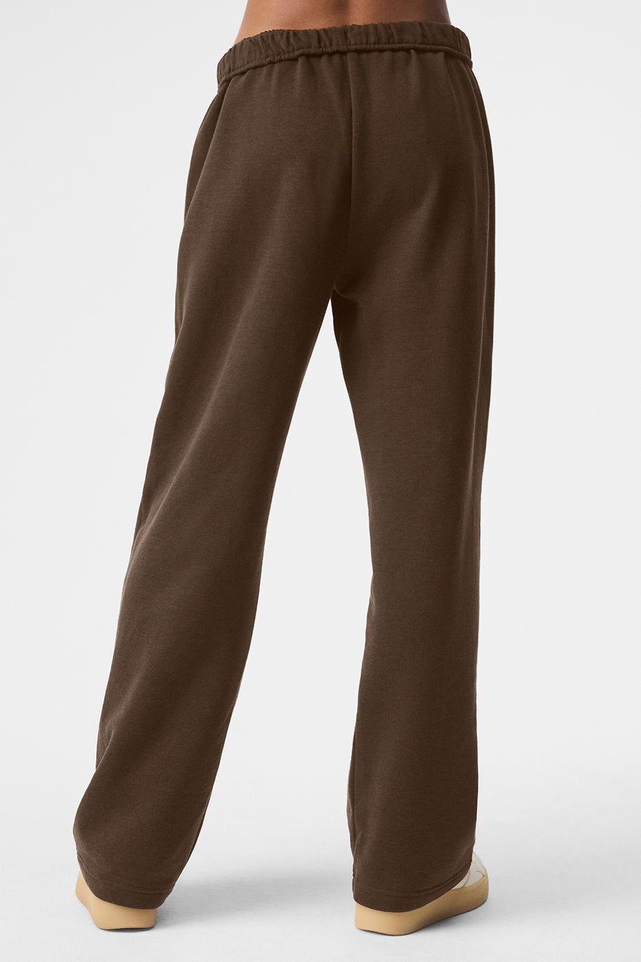 Alo Yoga Accolade Straight Leg Sweatpant - Espresso
