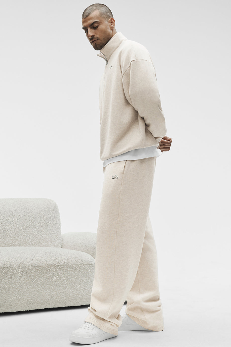 Alo Yoga Accolade Straight Leg Sweatpant - Oatmeal Heather