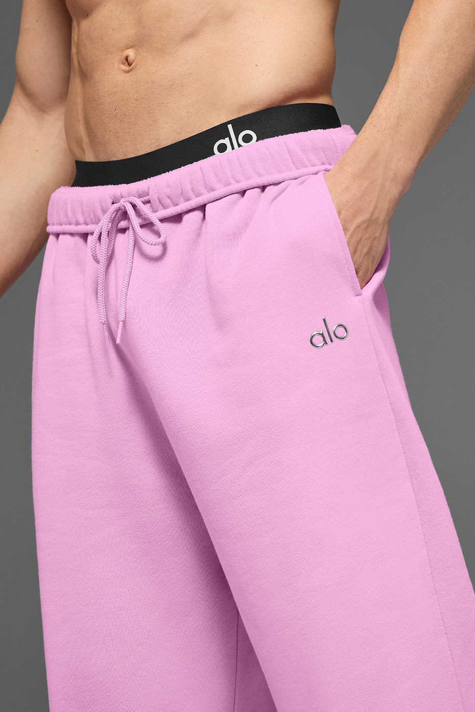 Alo Yoga Accolade Straight Leg Sweatpant - Candy Heart Pink