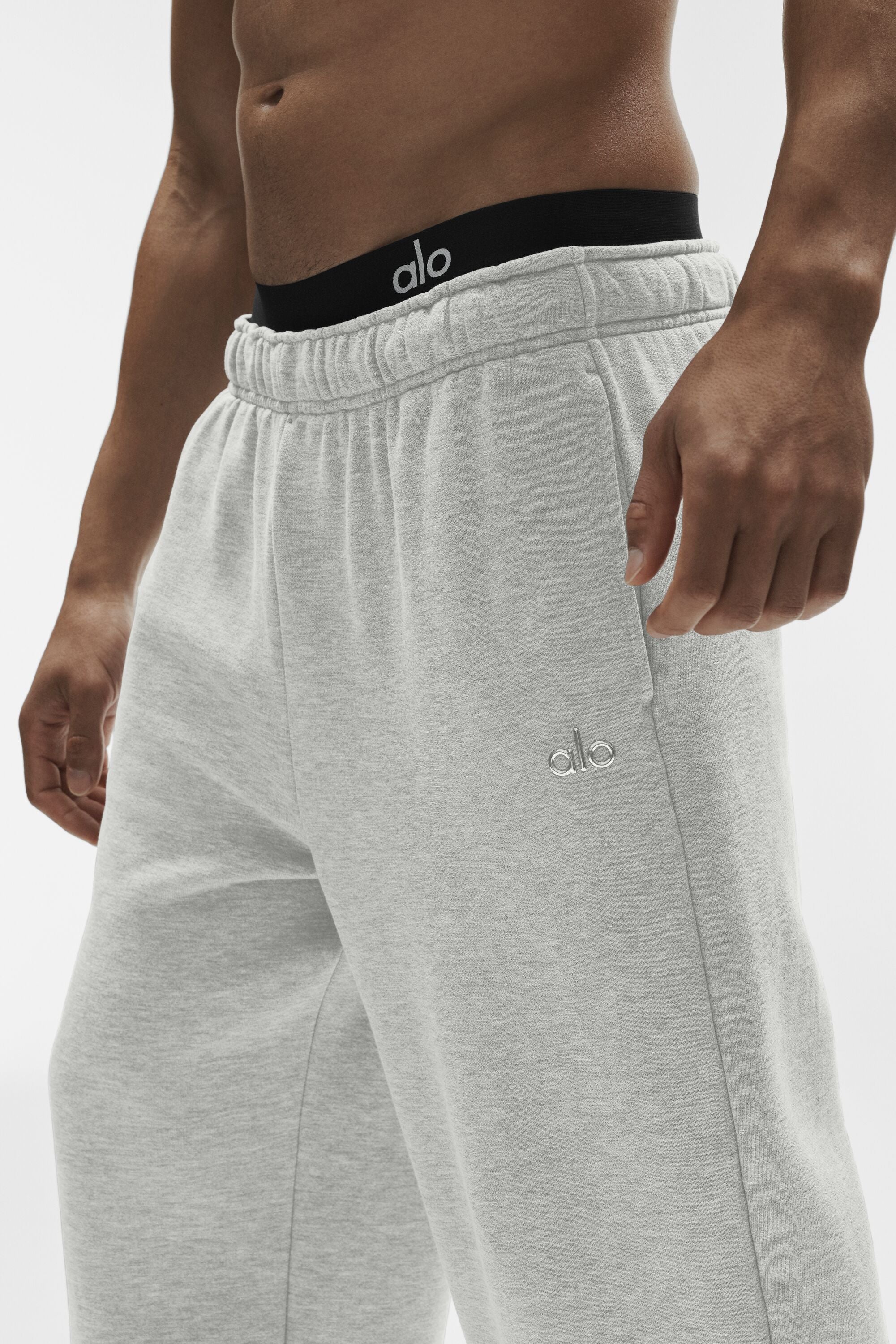 Alo Yoga Accolade Straight Leg Sweatpant - White Heather