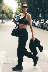 Alo Yoga Accolade Sweatpant - Black