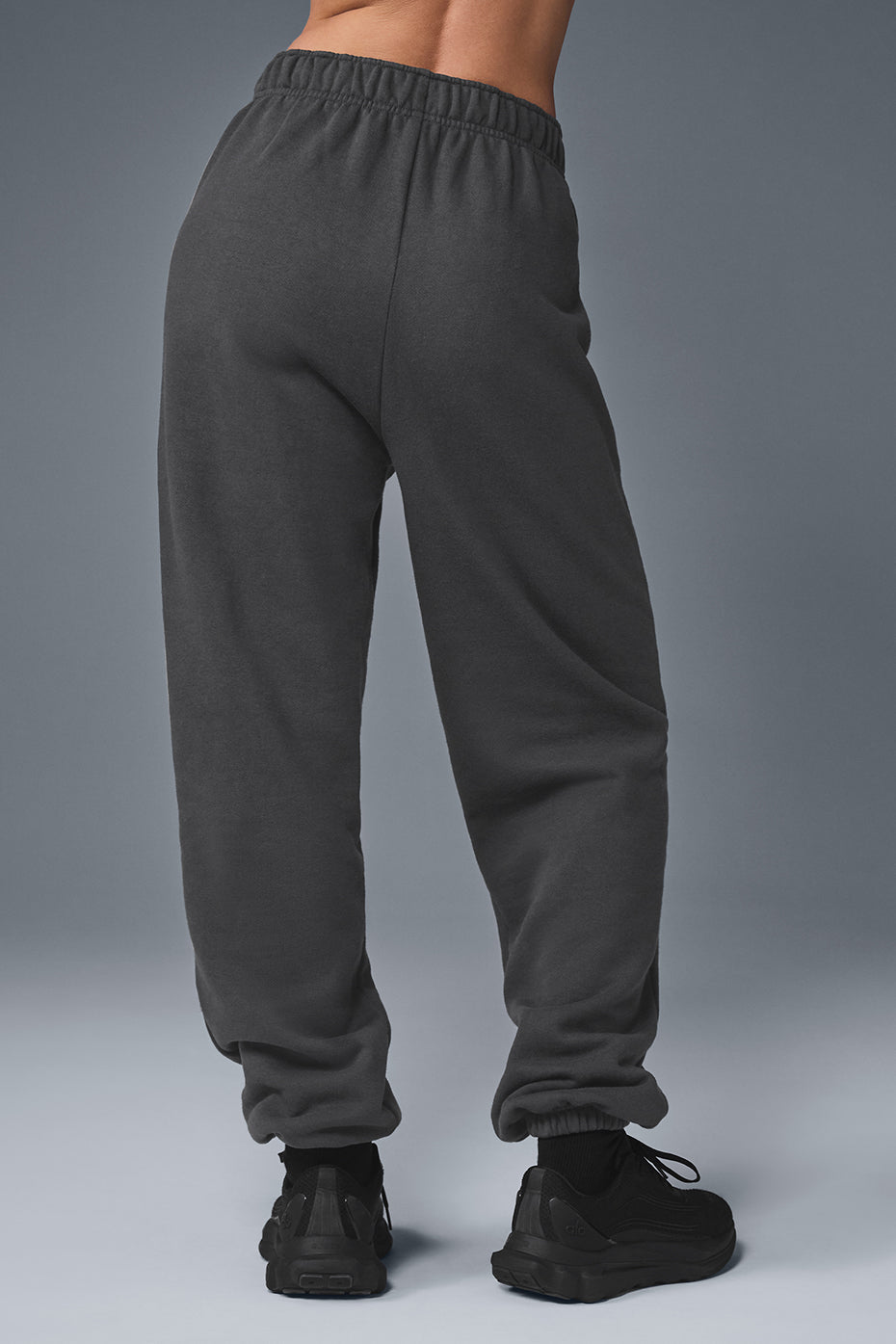 Alo Yoga Accolade Sweatpant - Anthracite
