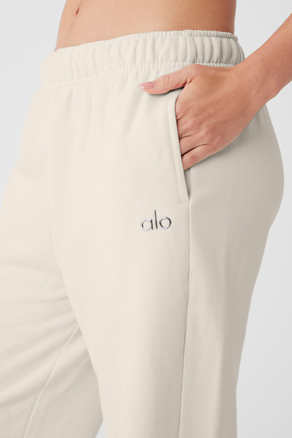 Alo Yoga Accolade Sweatpant - Bone