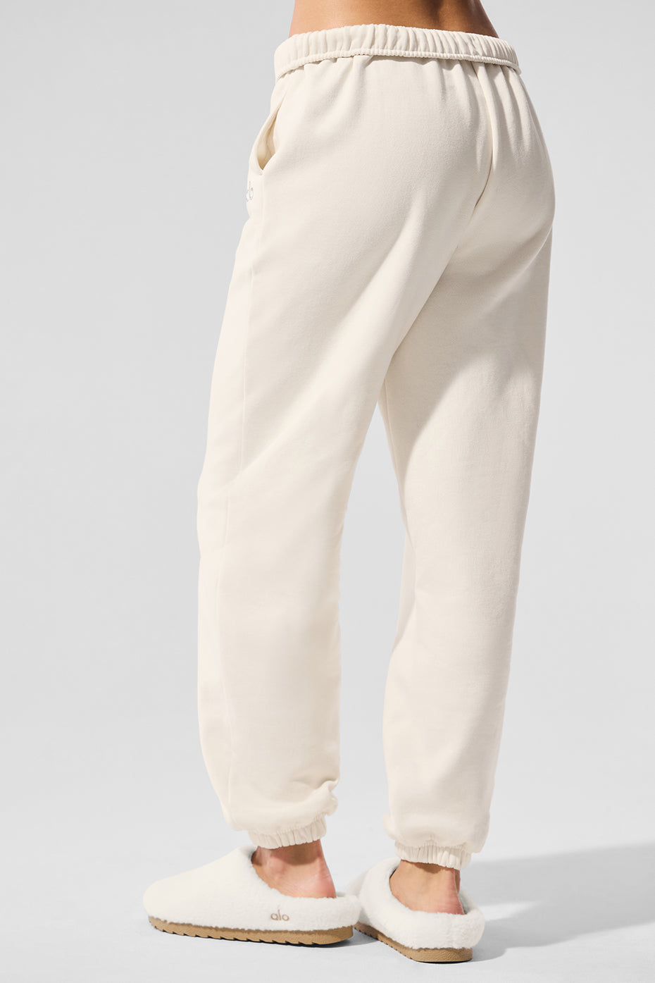 Alo Yoga Accolade Sweatpant - Ivory