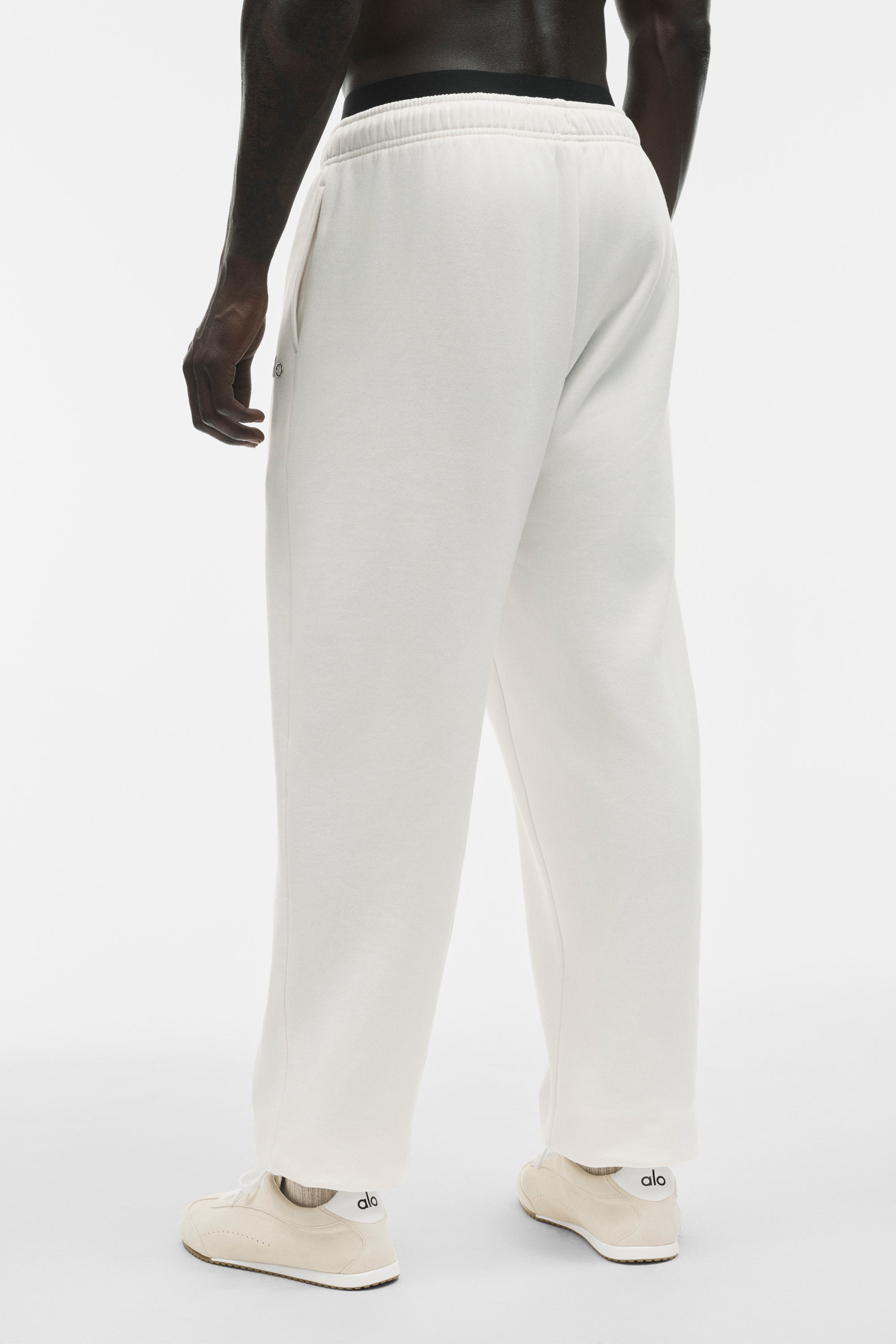 Alo Yoga Accolade Sweatpant - Ivory