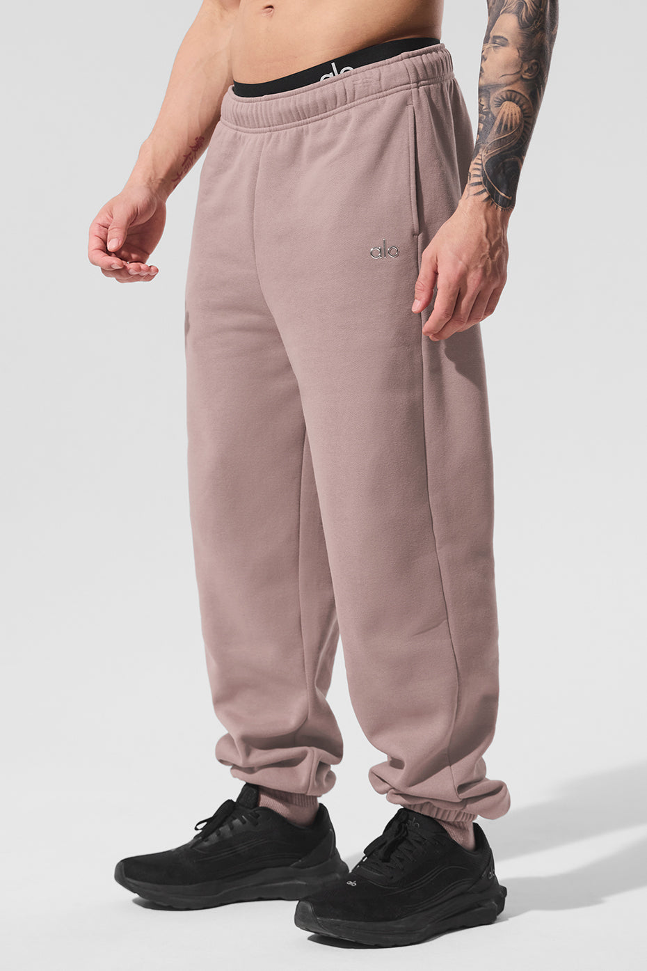 Alo Yoga Accolade Sweatpant - Taupe