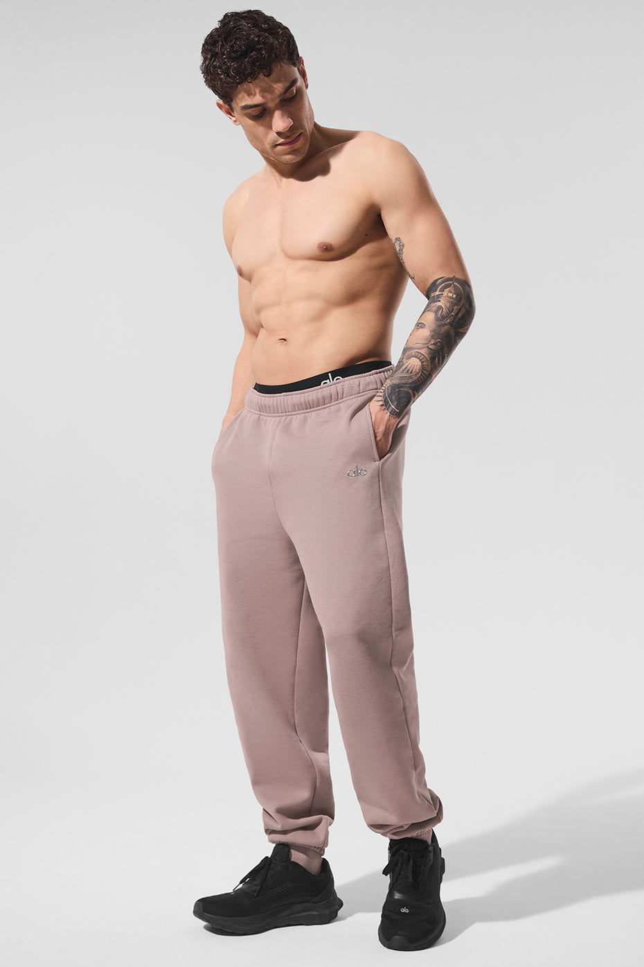 Alo Yoga Accolade Sweatpant - Taupe