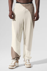 Alo Yoga Make Waves Sweatpant - Ivory/Bone/Gravel