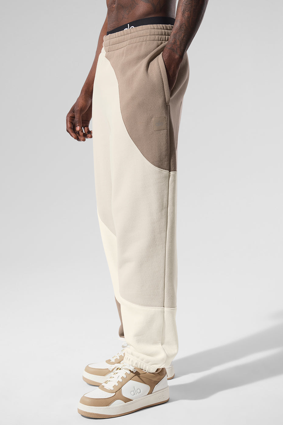 Alo Yoga Make Waves Sweatpant - Ivory/Bone/Gravel