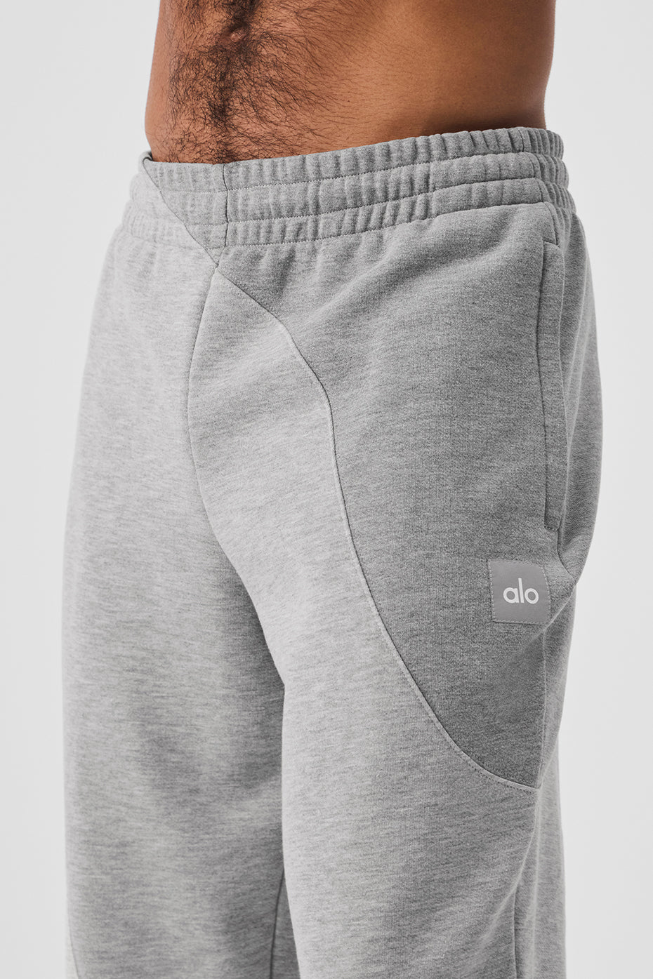 Alo Yoga Make Waves Sweatpant - Athletic Heather Grey Tonal