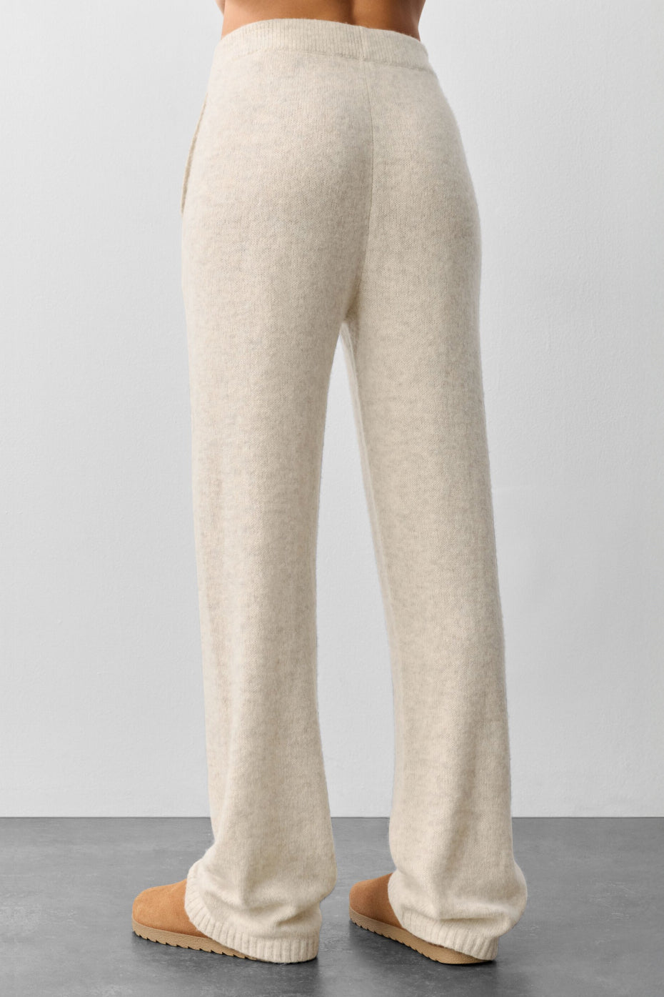 Alo Yoga Wool Cashmere New Class Sweatpant - Oatmeal Heather