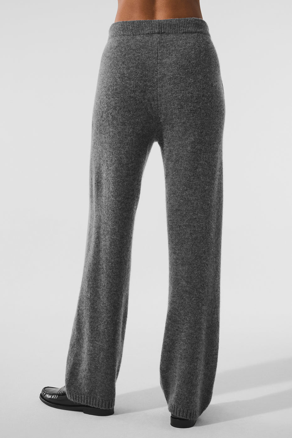 Alo Yoga Wool Cashmere New Class Sweatpant - Platinum Grey