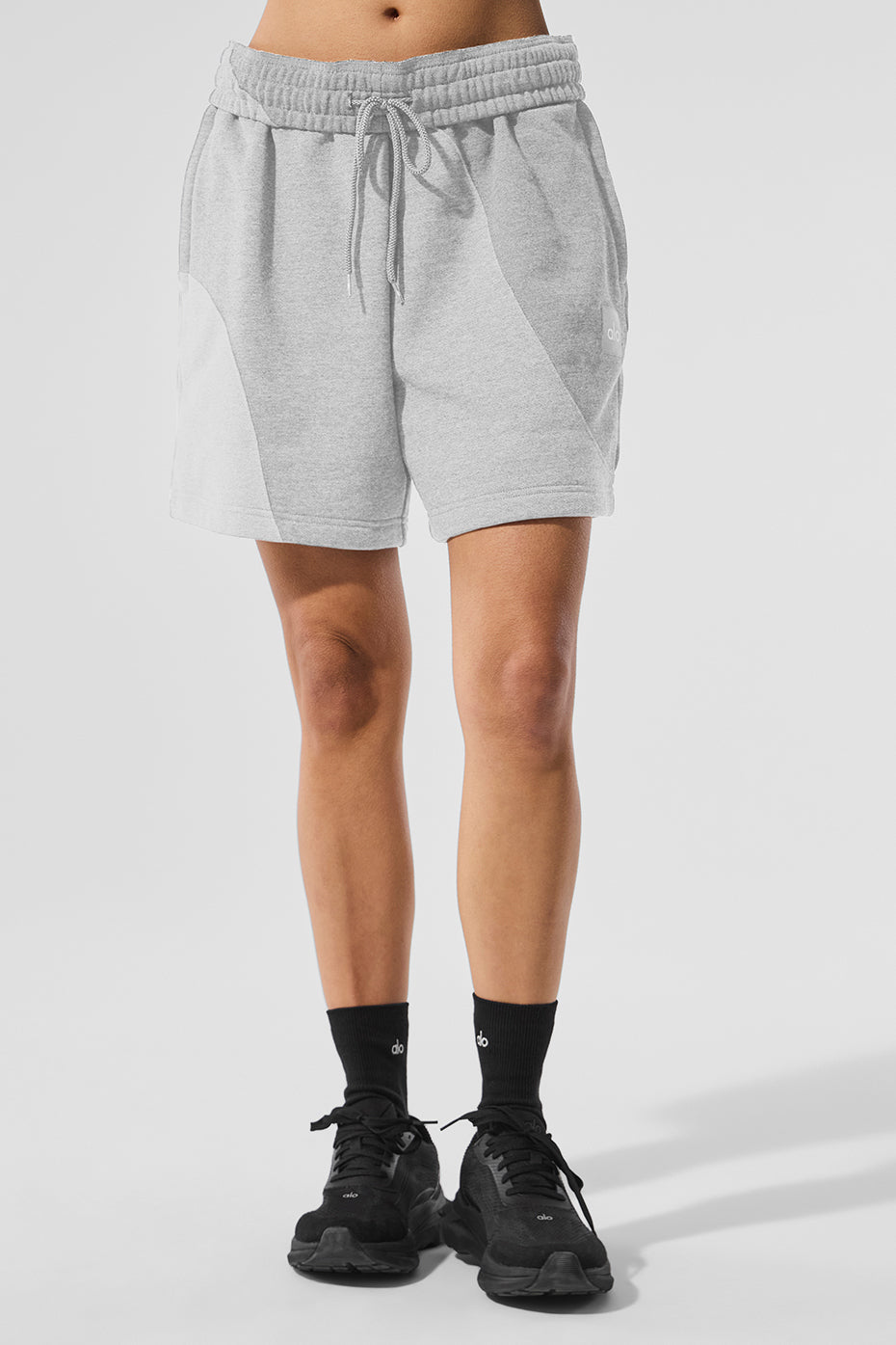 Alo Yoga 7" Make Waves Short - Athletic Heather Grey Tonal
