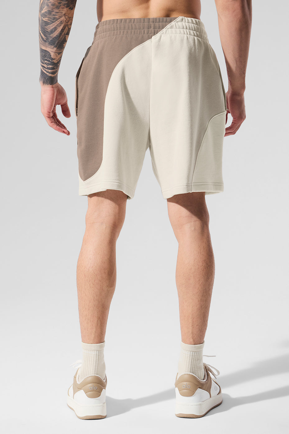 Alo Yoga 7" Make Waves Short - Ivory/Bone/Gravel