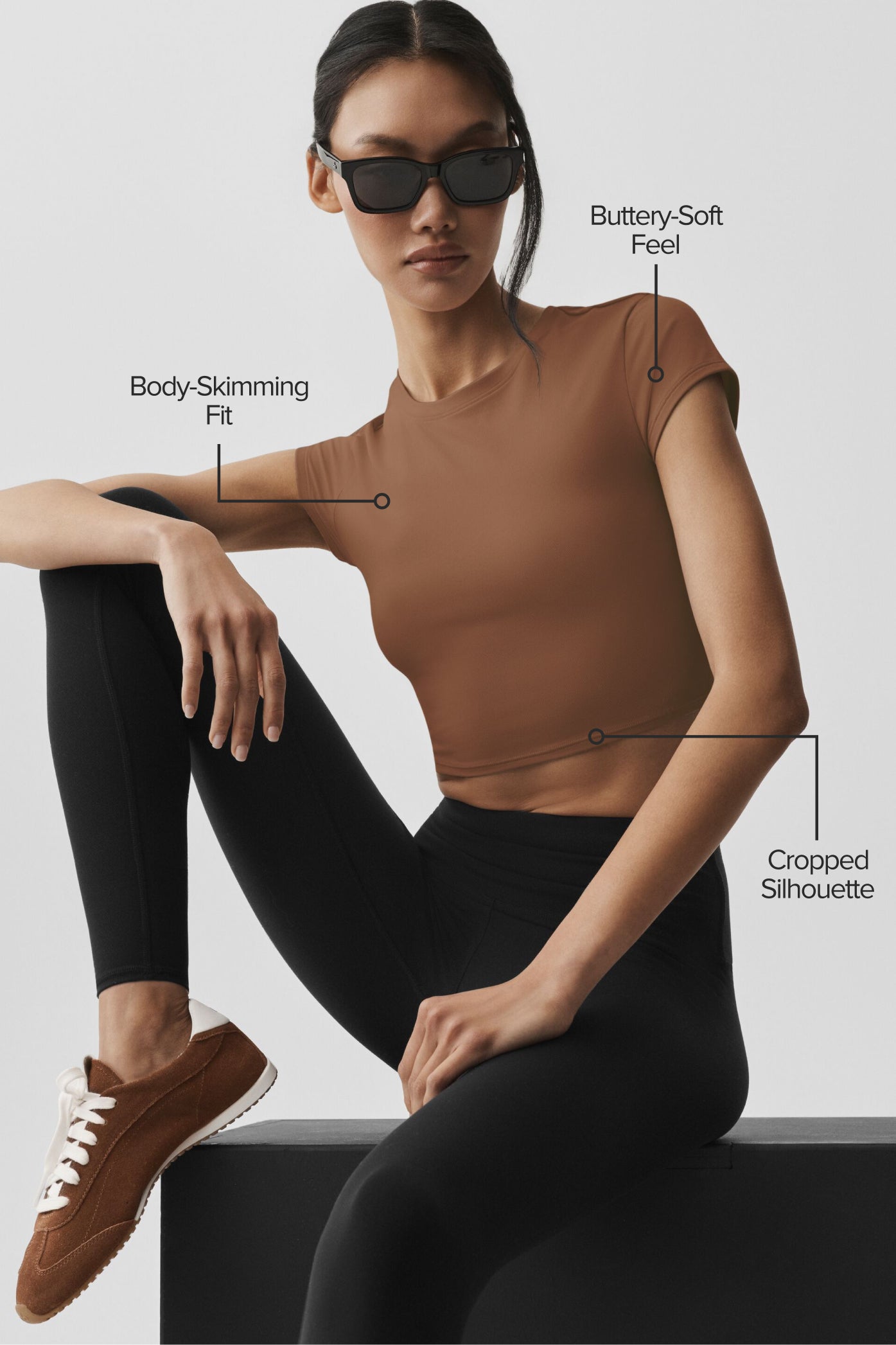 Alo Yoga Alosoft Crop Finesse Short Sleeve - Sun Kissed Brown