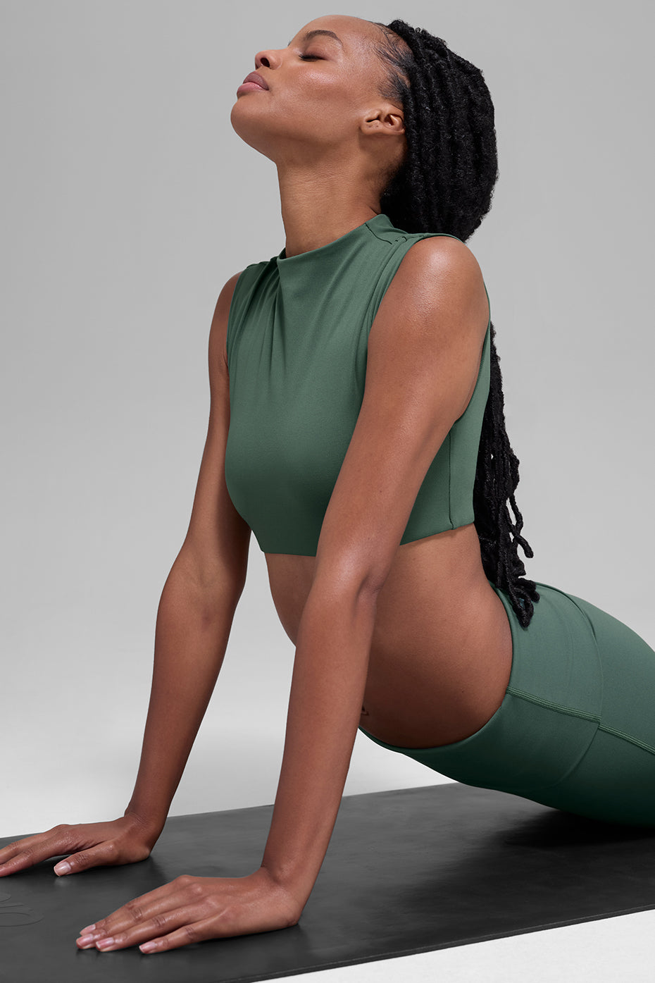 Alo Yoga ALO Softsculpt Capped Out Short Sleeve - Clover Green