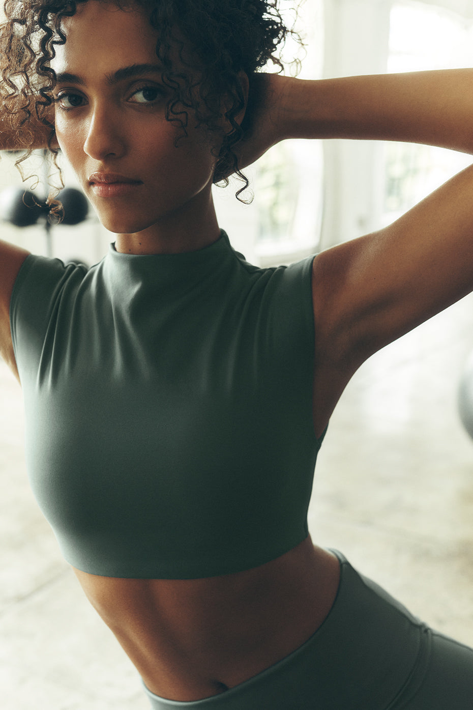 Alo Yoga ALO Softsculpt Capped Out Short Sleeve - Clover Green