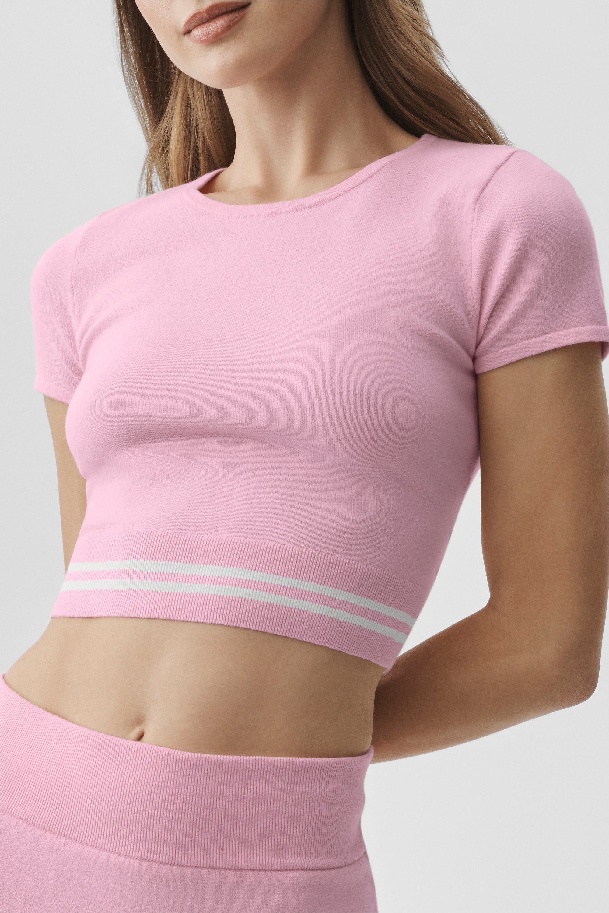 Alo Yoga Scholar Knit My Serve Short Sleeve - Pink Marshmallow/White