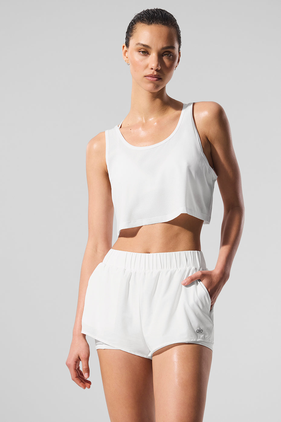 Alo Yoga Cropped Sport Star Tank - White