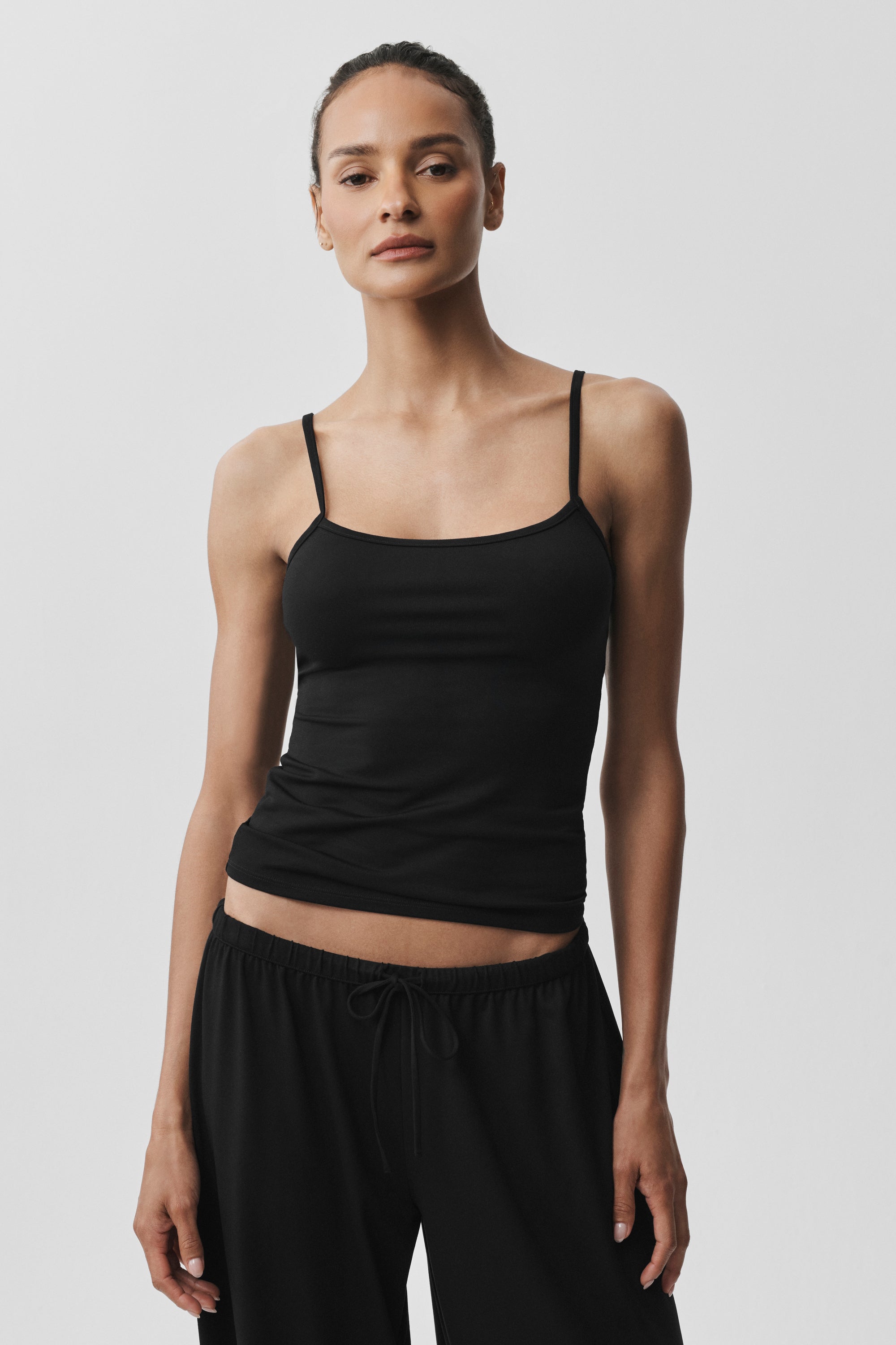 Alo Yoga Alosoft Finesse Cami Tank - Black