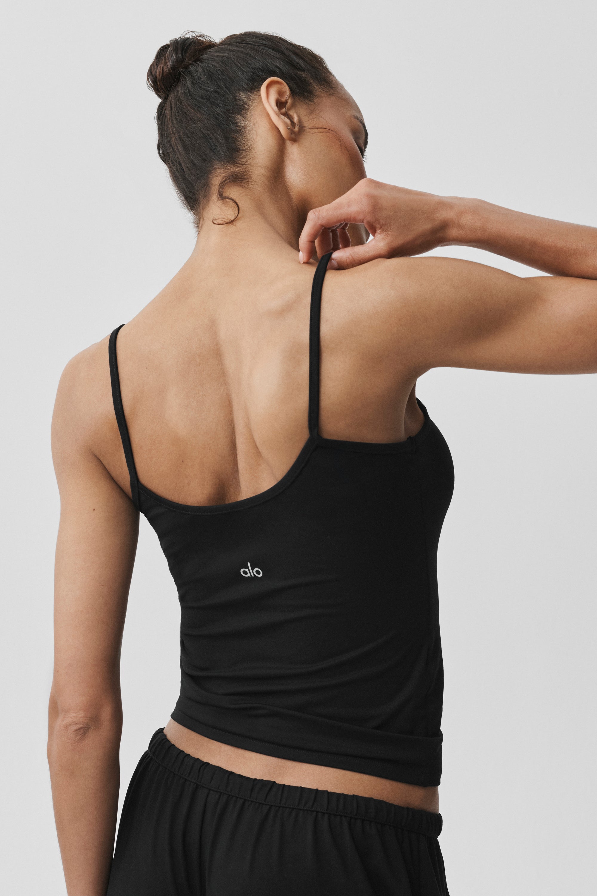 Alo Yoga Alosoft Finesse Cami Tank - Black
