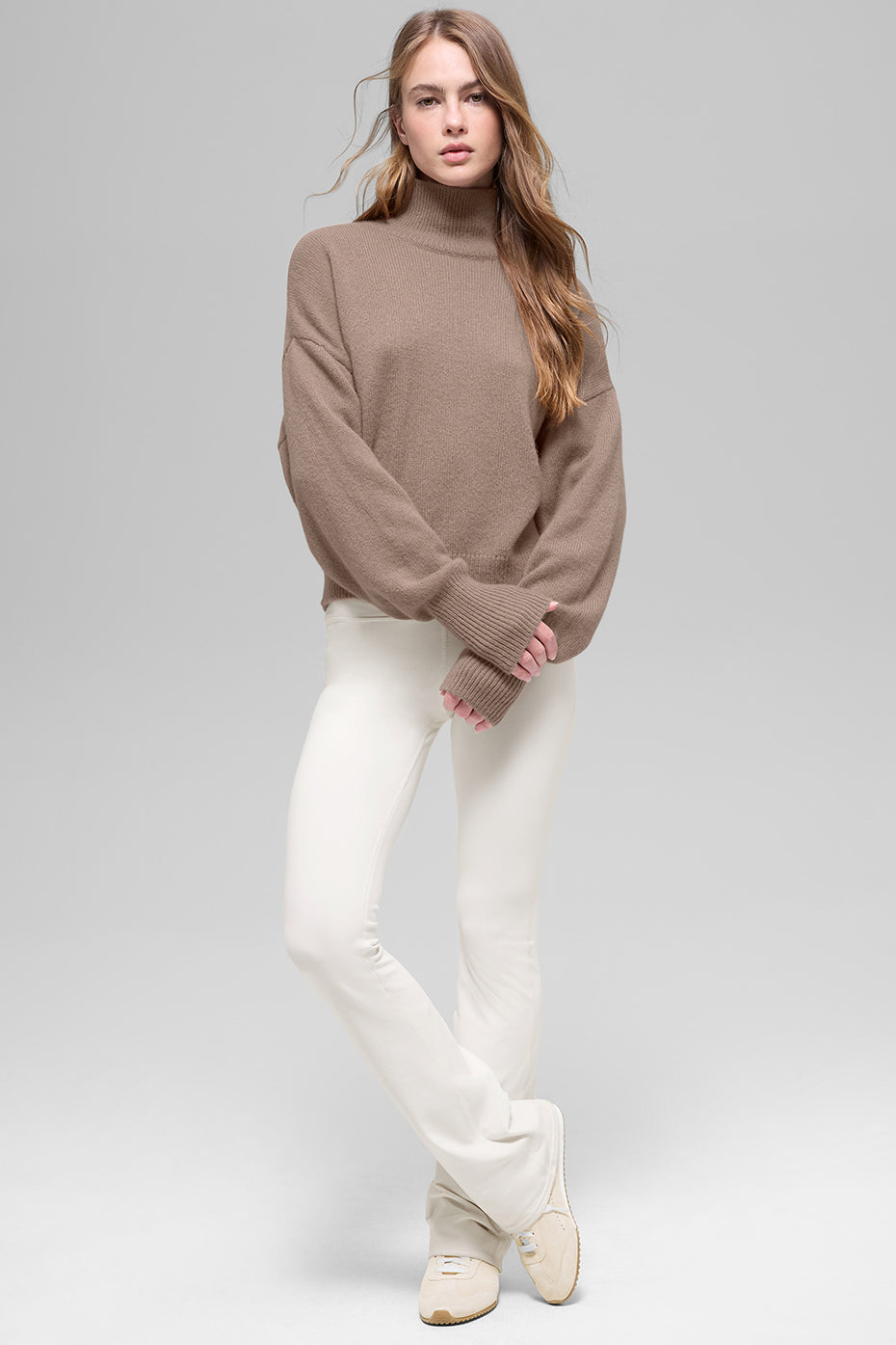 Alo Yoga Wool Cashmere Cropped New Class Turtleneck Sweater - Chai Latte