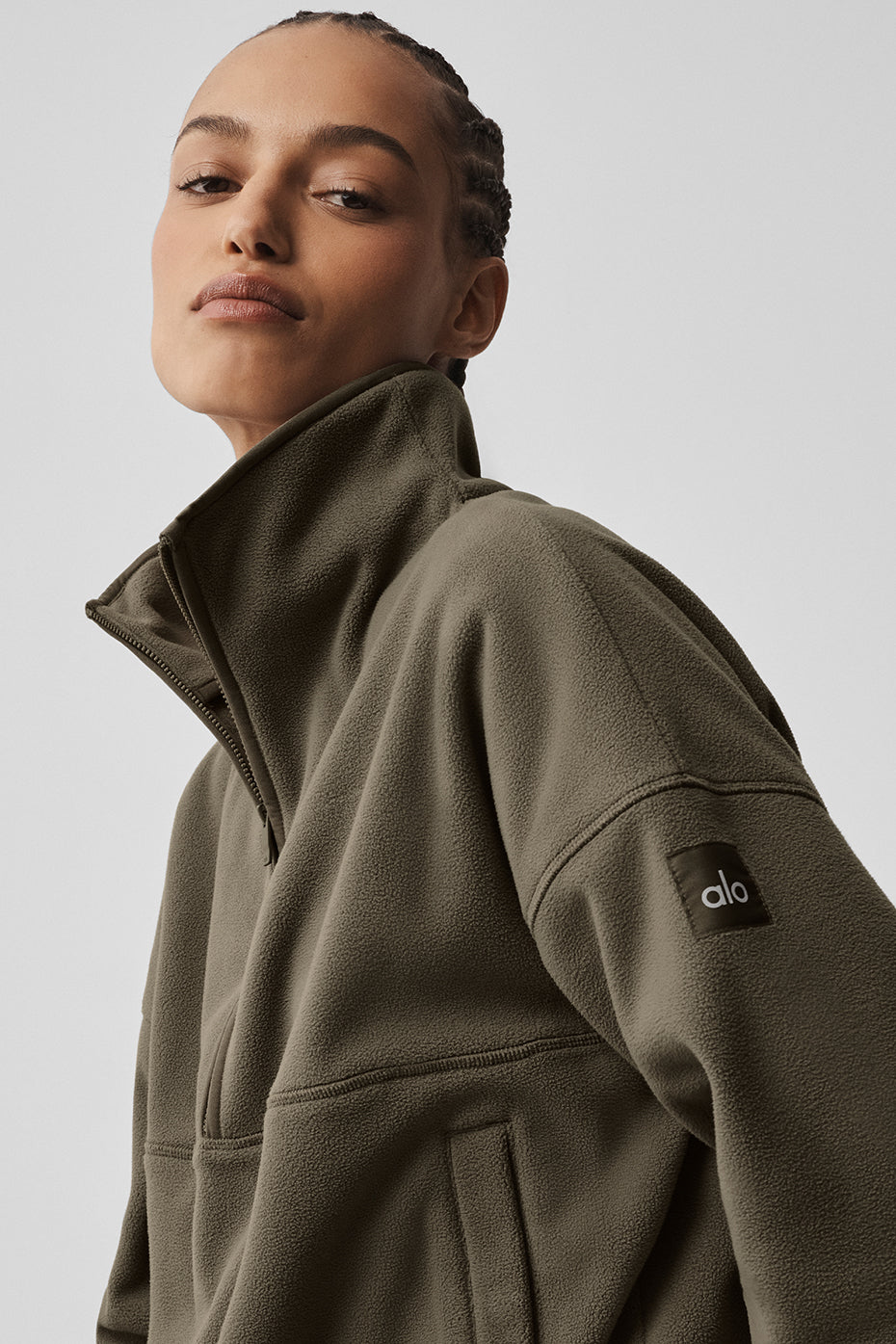 Alo Yoga Polar Fleece Retreat Cover Up - Olive Tree