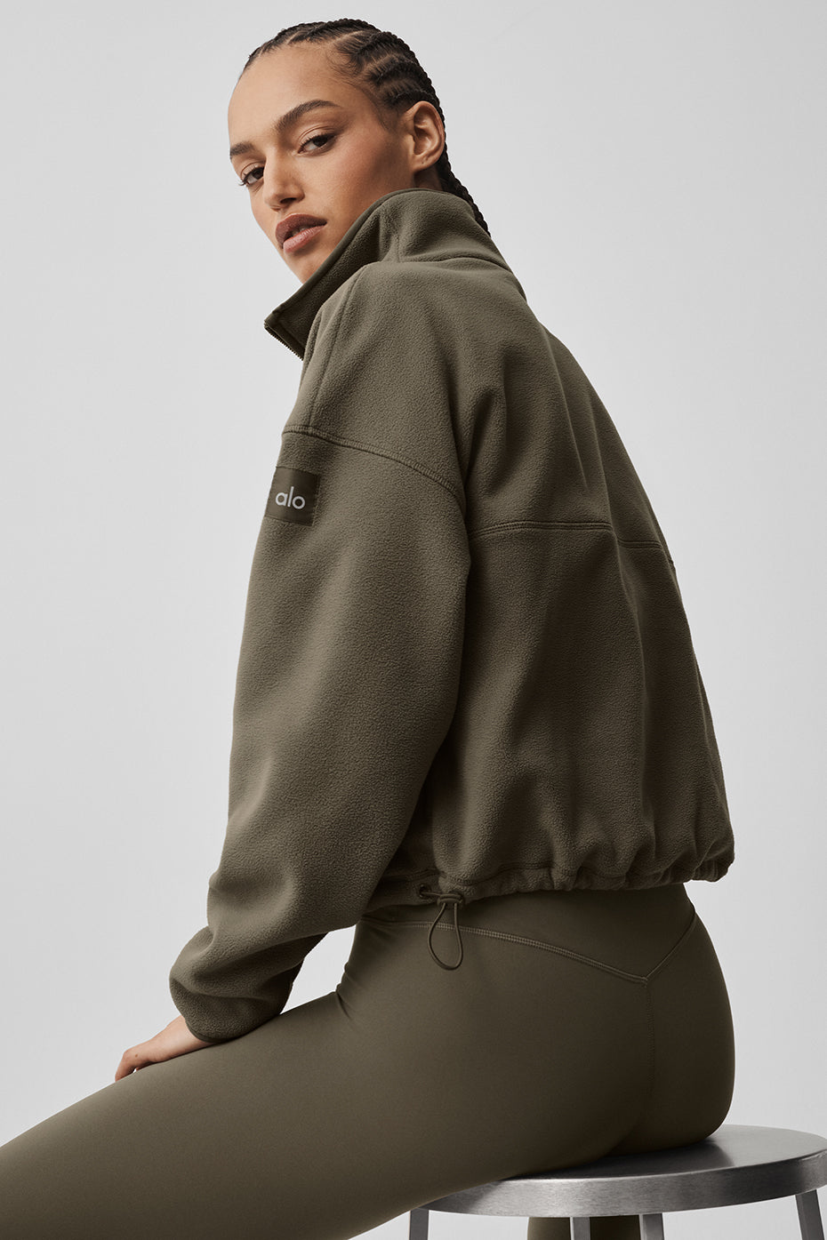 Alo Yoga Polar Fleece Retreat Cover Up - Olive Tree