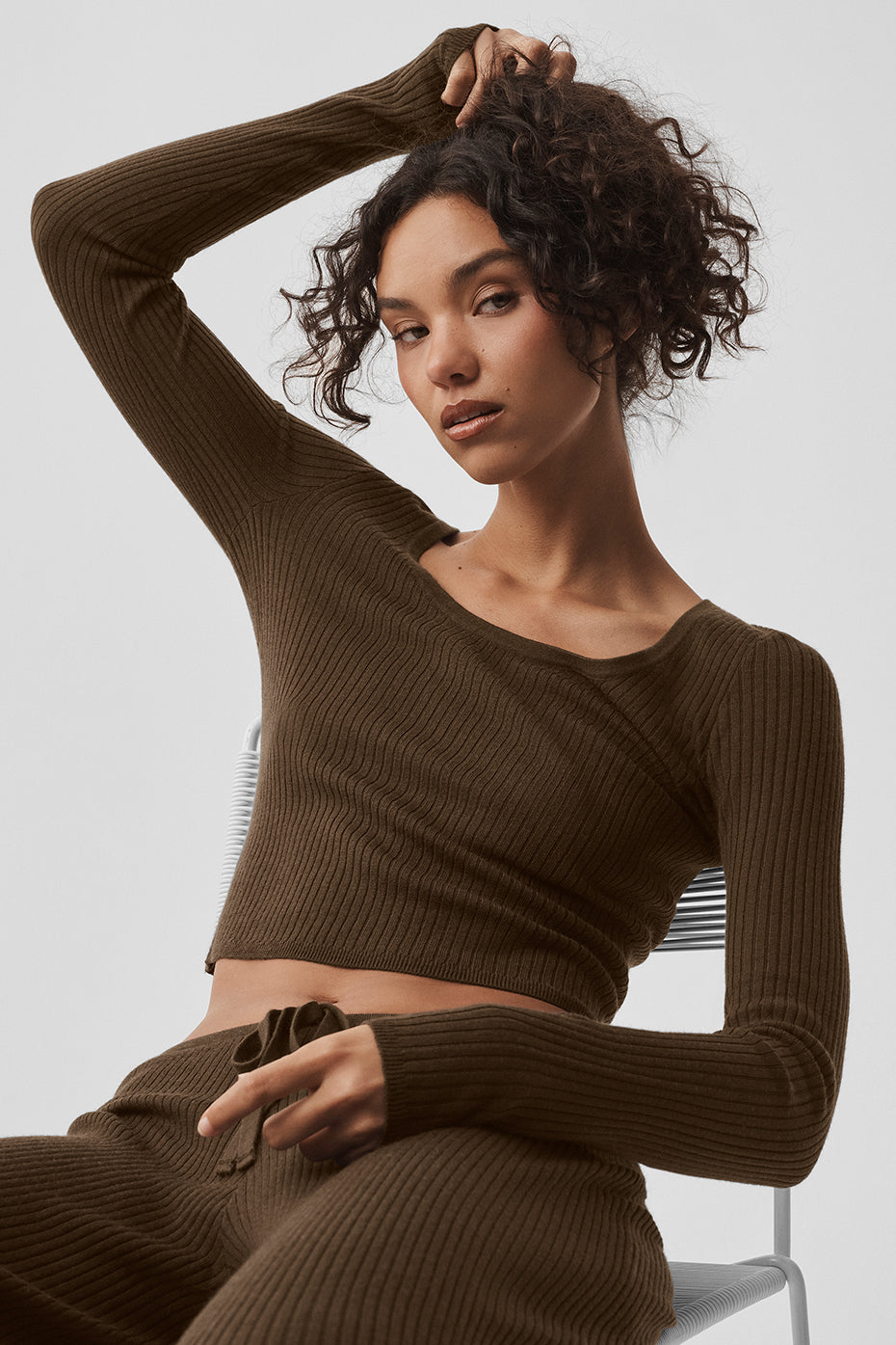Alo Yoga Sweater Knit Unwind Long Sleeve - Espresso
